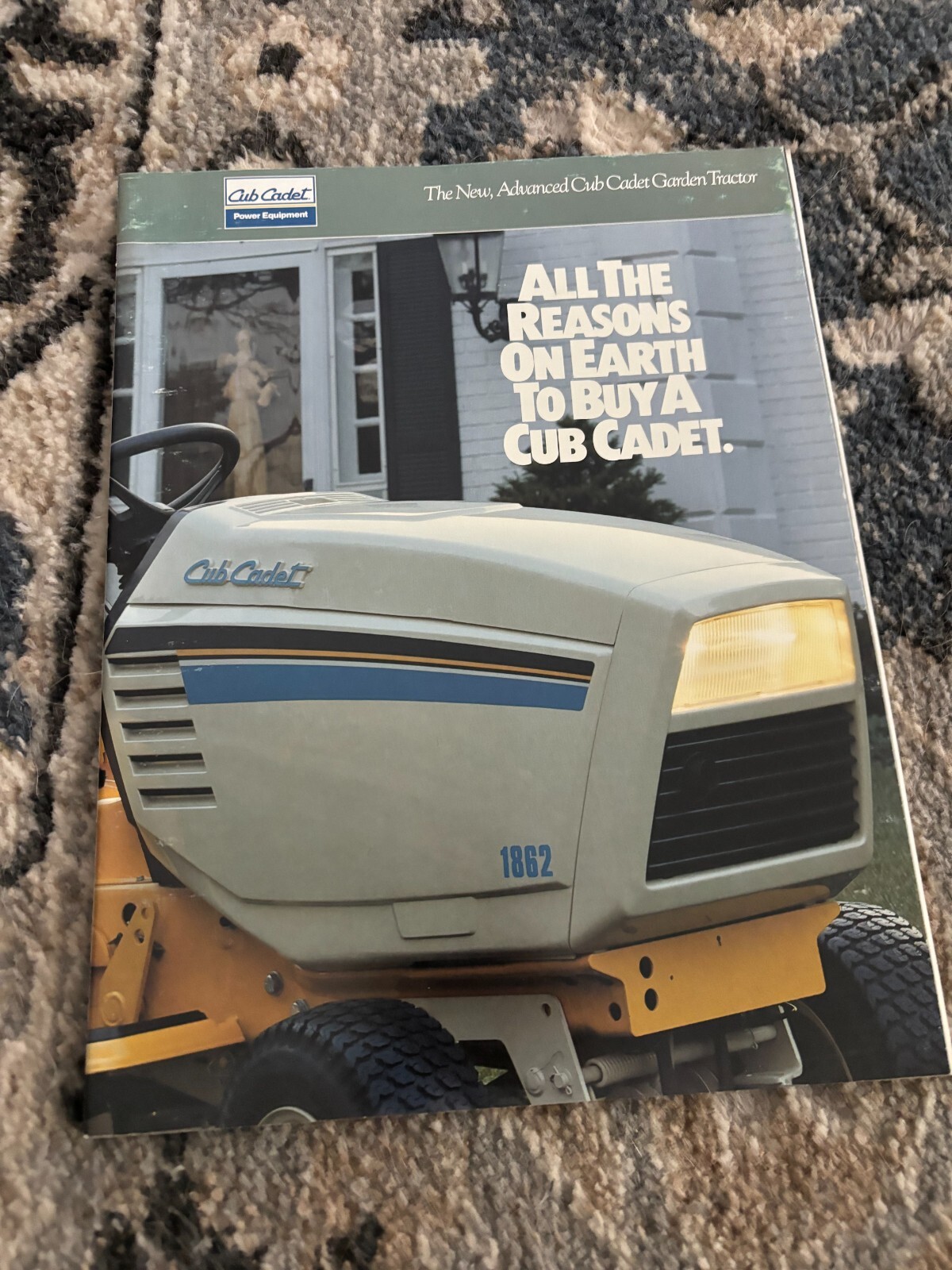 Cub Cadet 1782 1882 2082 2182 1335 1340 1535 1862 Garden Tractor Brochure FCCA24