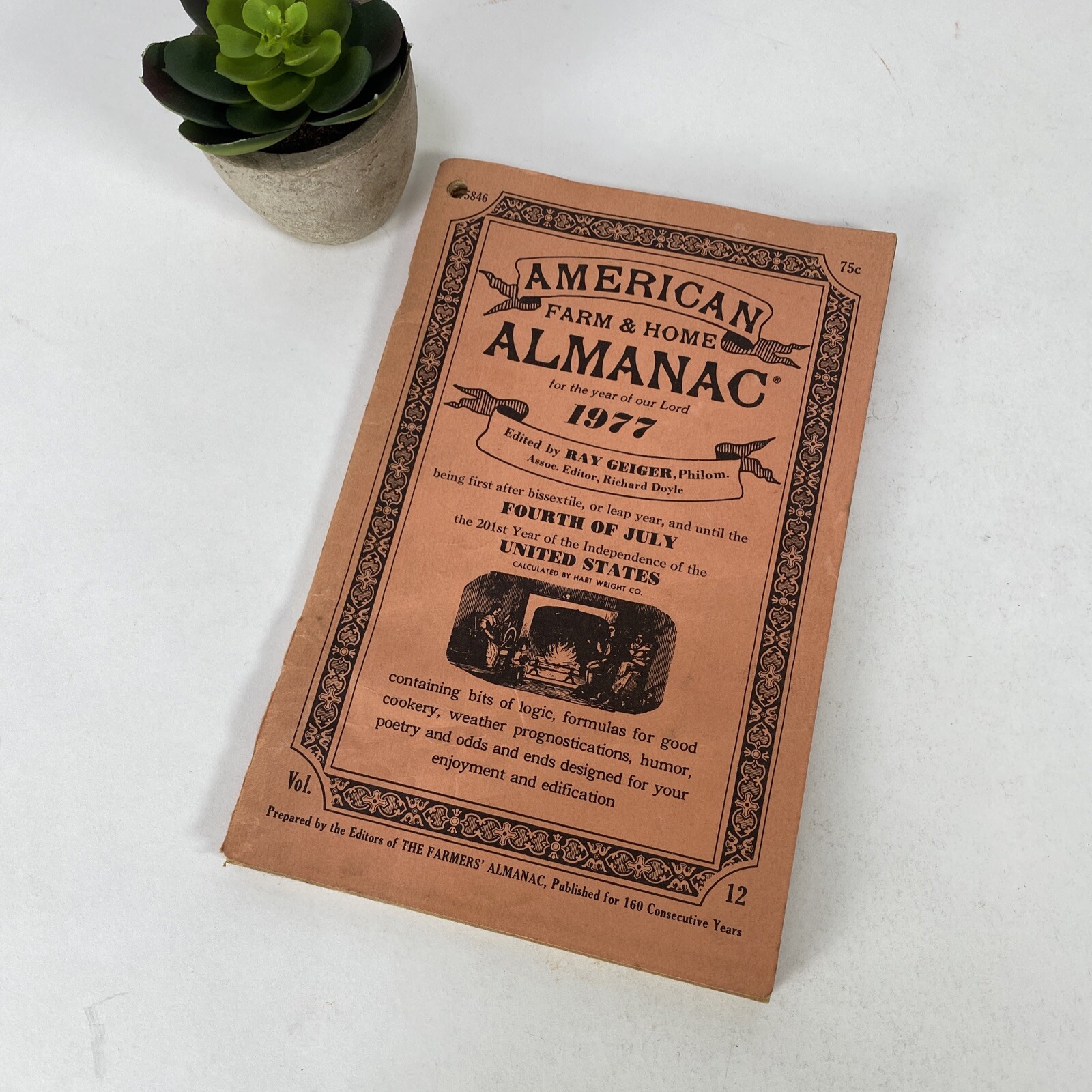1977 American Farm and Home Almanac Edited by Ray Geiger