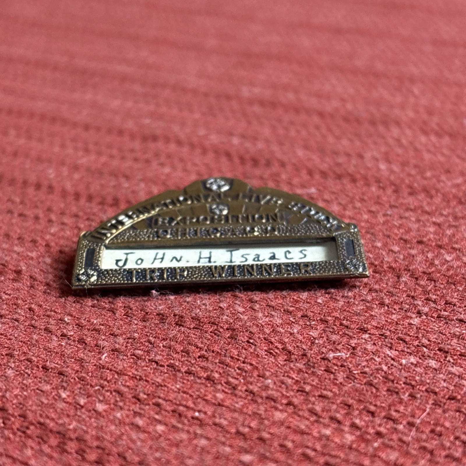 Vintage 4-H International Live Stock Exposition Chicago Trip Winner Badge Pin