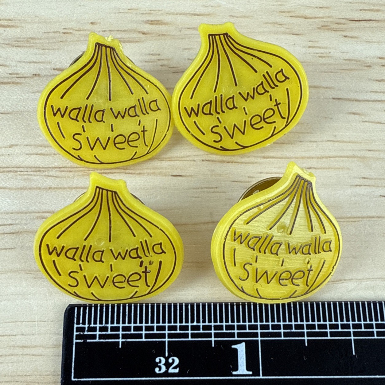 4 Walla Walla Sweet Yellow Onion Advertising Pins Washington State Agriculture