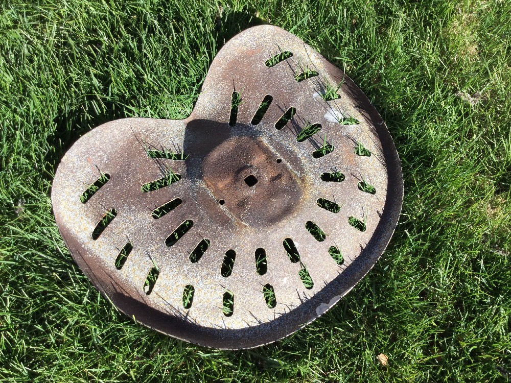 Vintage Metal Tractor Seat Antique Farm Iron Tool Equipment Steel 18&Prime; X 16&Prime;
