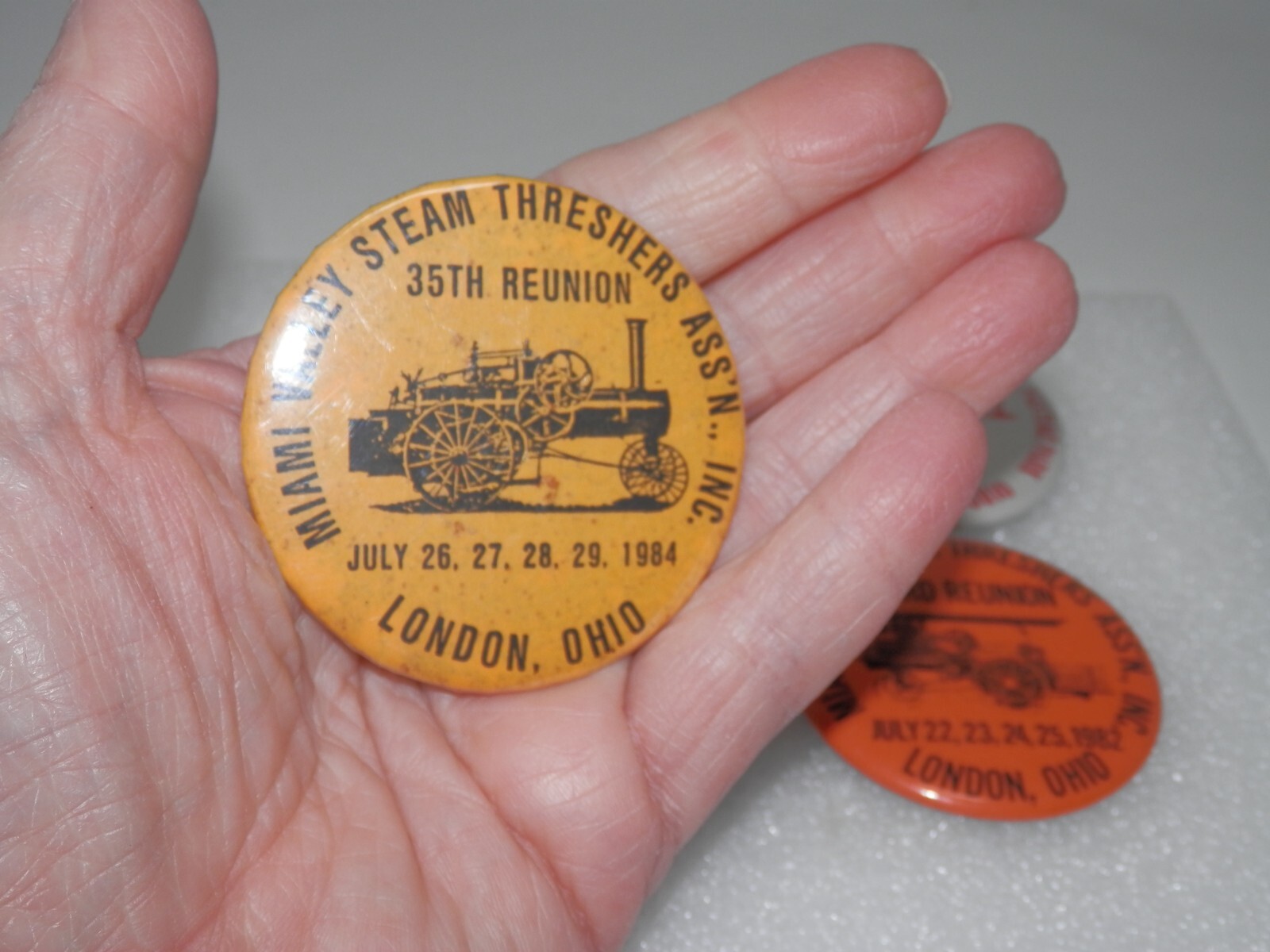 Vintage Lot Miami Valley Steam Threshers Association Buttons – London Ohio Pin