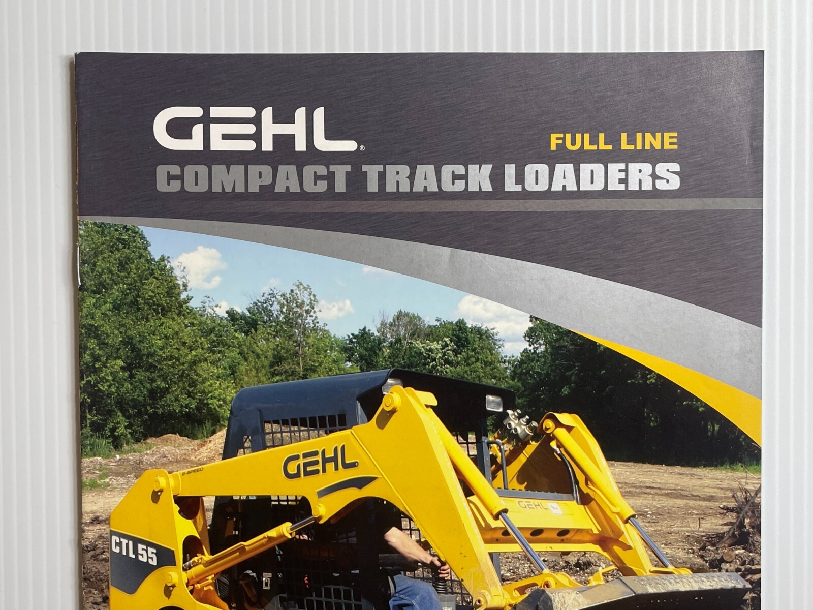 GEHL Full Line Compact Track Loaders Sales Brochure *2009* (Showroom Sales Book)
