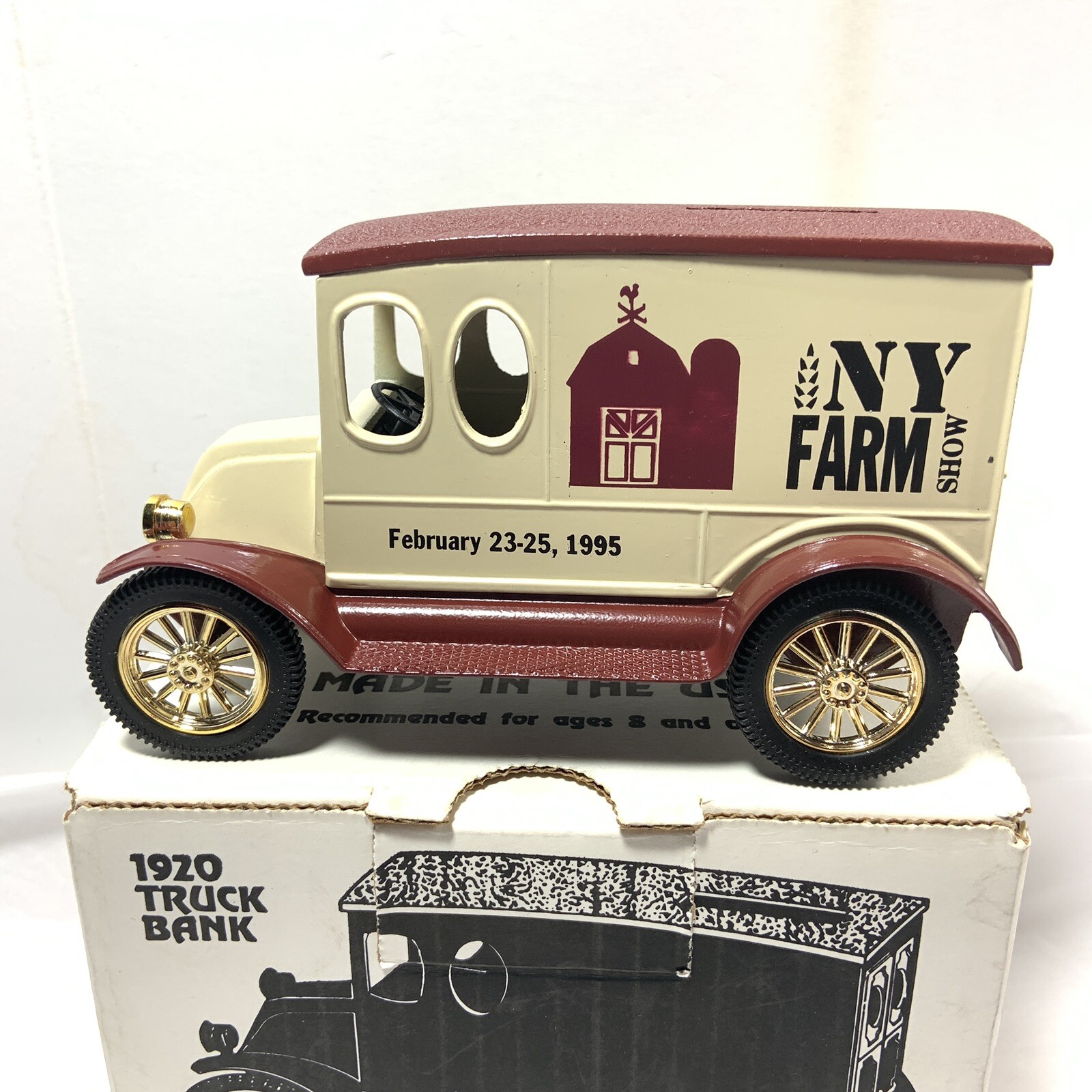 NIB Die Cast Metal 1920 Truck Still Bank 1995 Ny Farm Show Scale Model ERTL