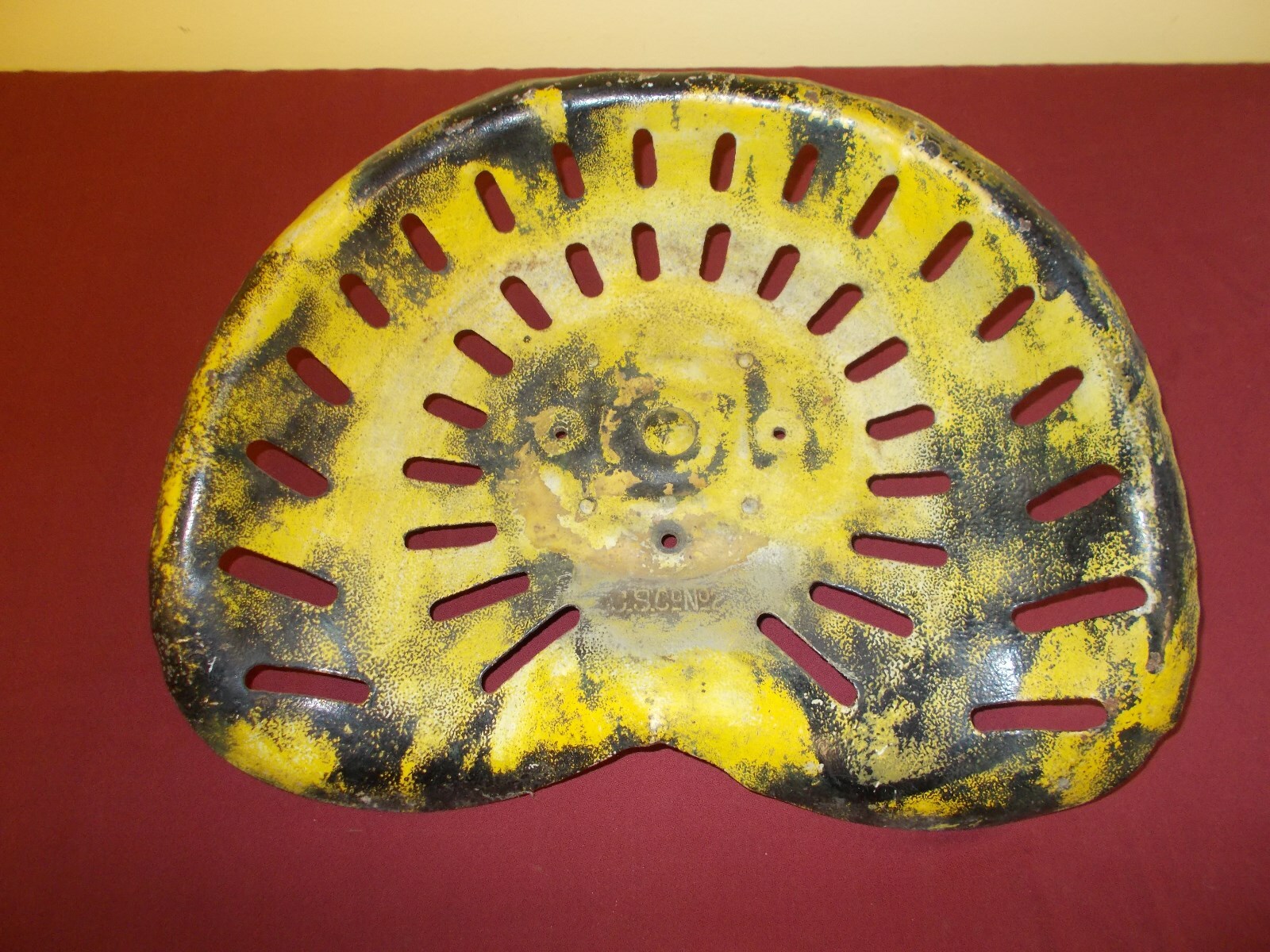 VGT STEEL TRACTOR SEAT C.S.COMPANY # 2 FARM IMPLEMENT MACHINE