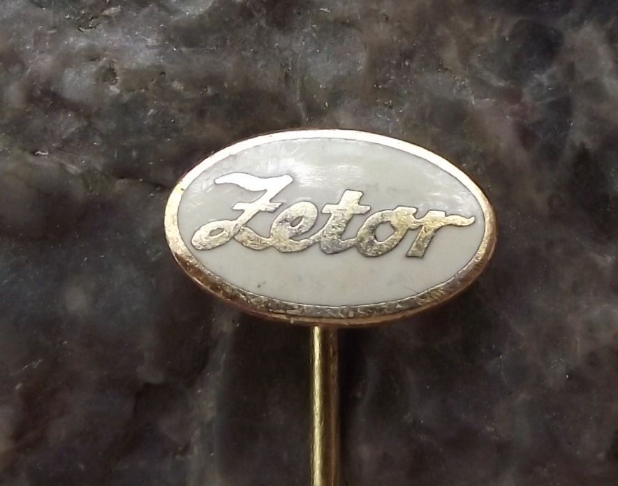 Oval Zetor Tractor Farming Farm Agricultural Machines Advertising Pin Badge