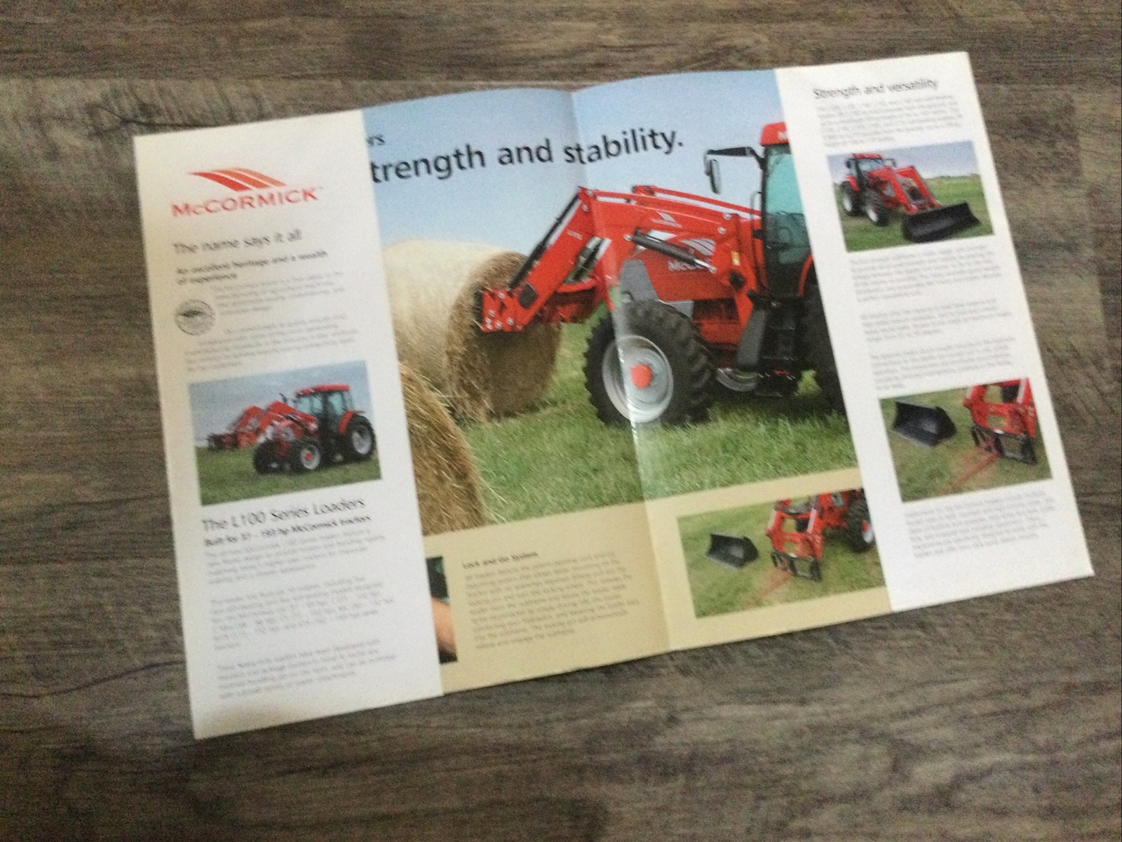 McCormick L100 Series Loaders Tractor Mount Brochure