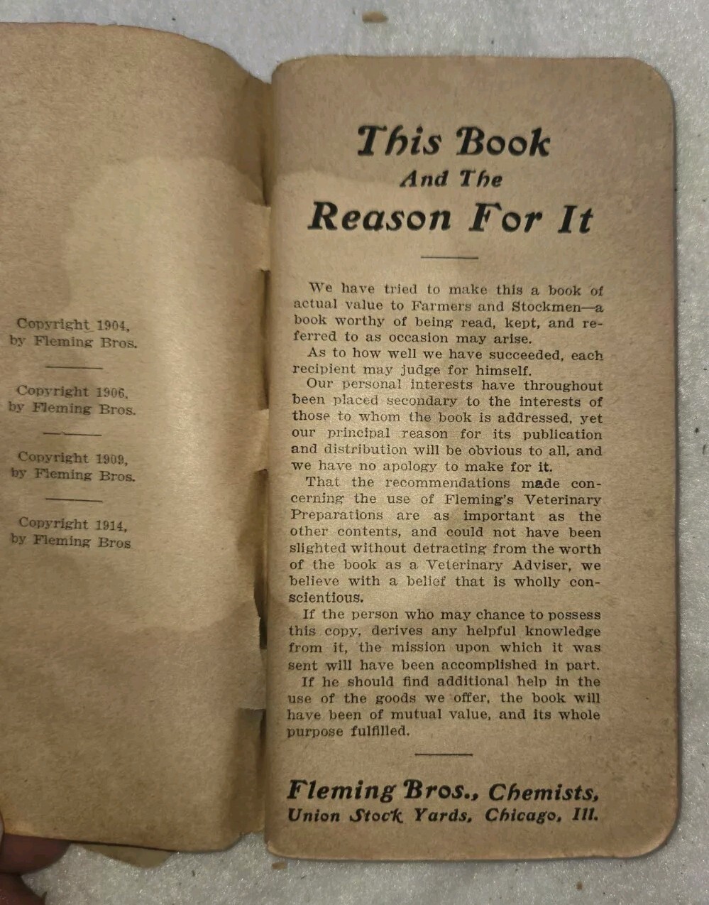 Fleming BROS Chemist Union Stockyard CHICAGO Vest Pocket Vet Adviser Book 1914