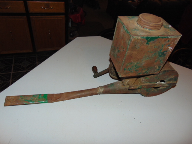 * Vintage Hudson Duster Sprayer No. 601 H. D. Hudson Mfg Co. Chicago