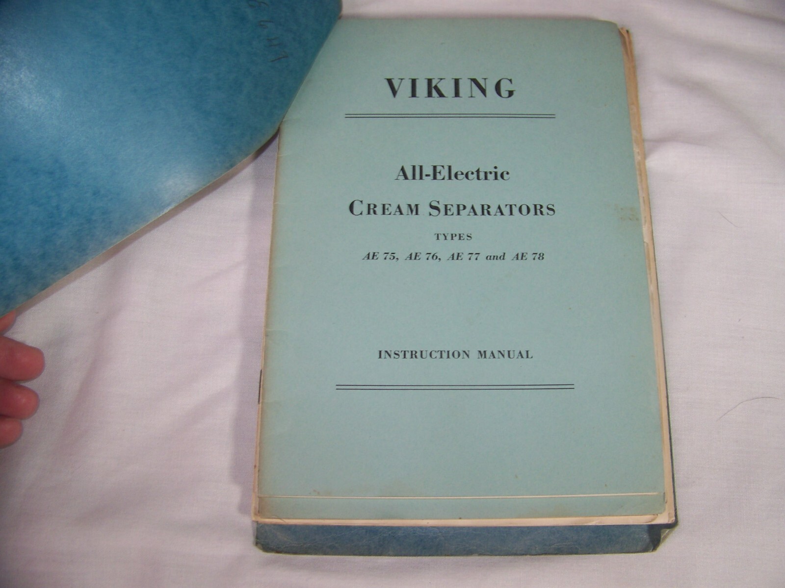 c1949 VINTAGE VIKING CREAM SEPARATOR ADVERTISING BOUND INSTRUCTION MANUAL LOT