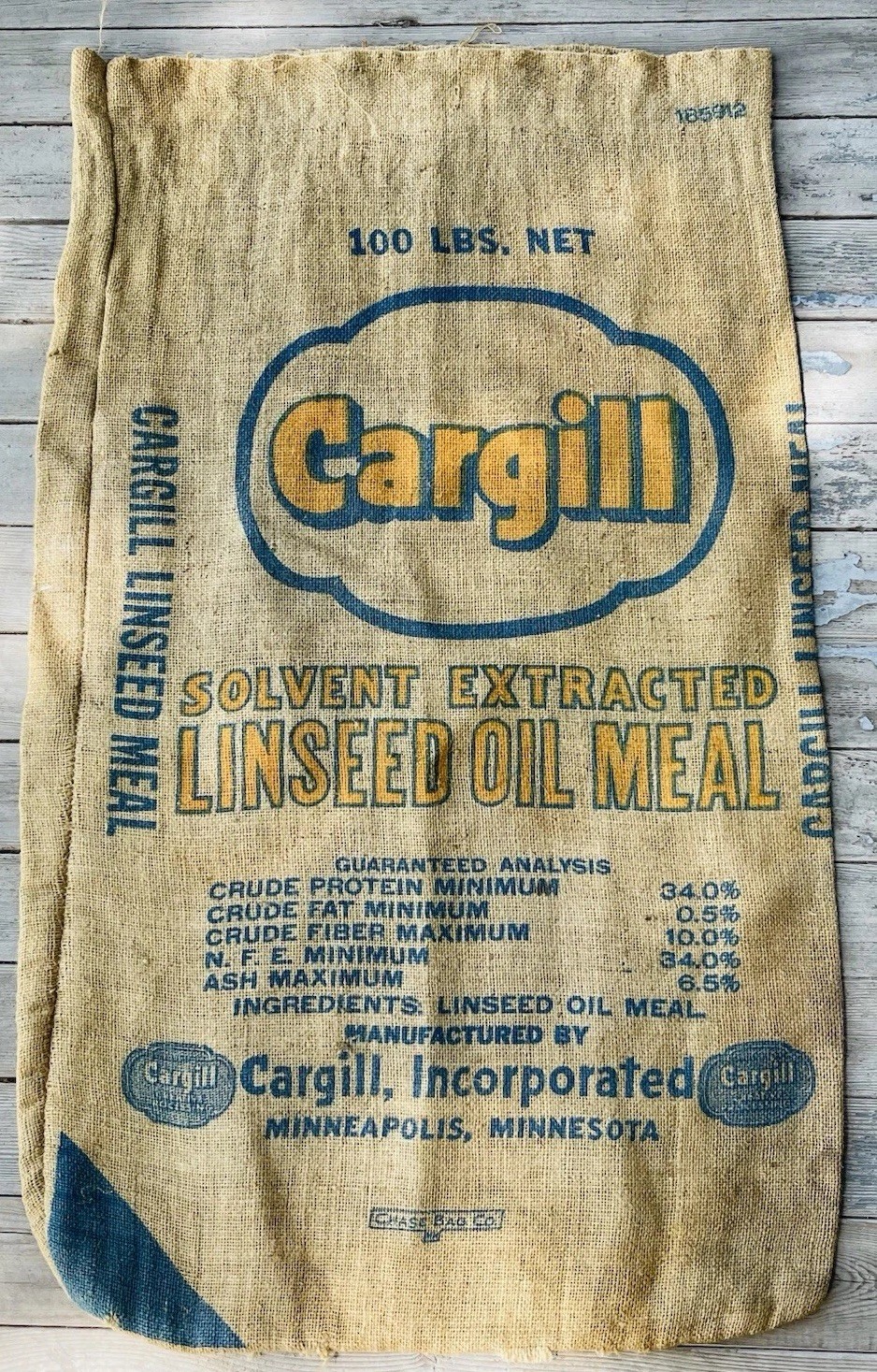 VTG BURLAP BAG CARGILL INC. LINSEED OIL MEAL SOLVENT EXTRACTED 100 LBS MINNESOTA