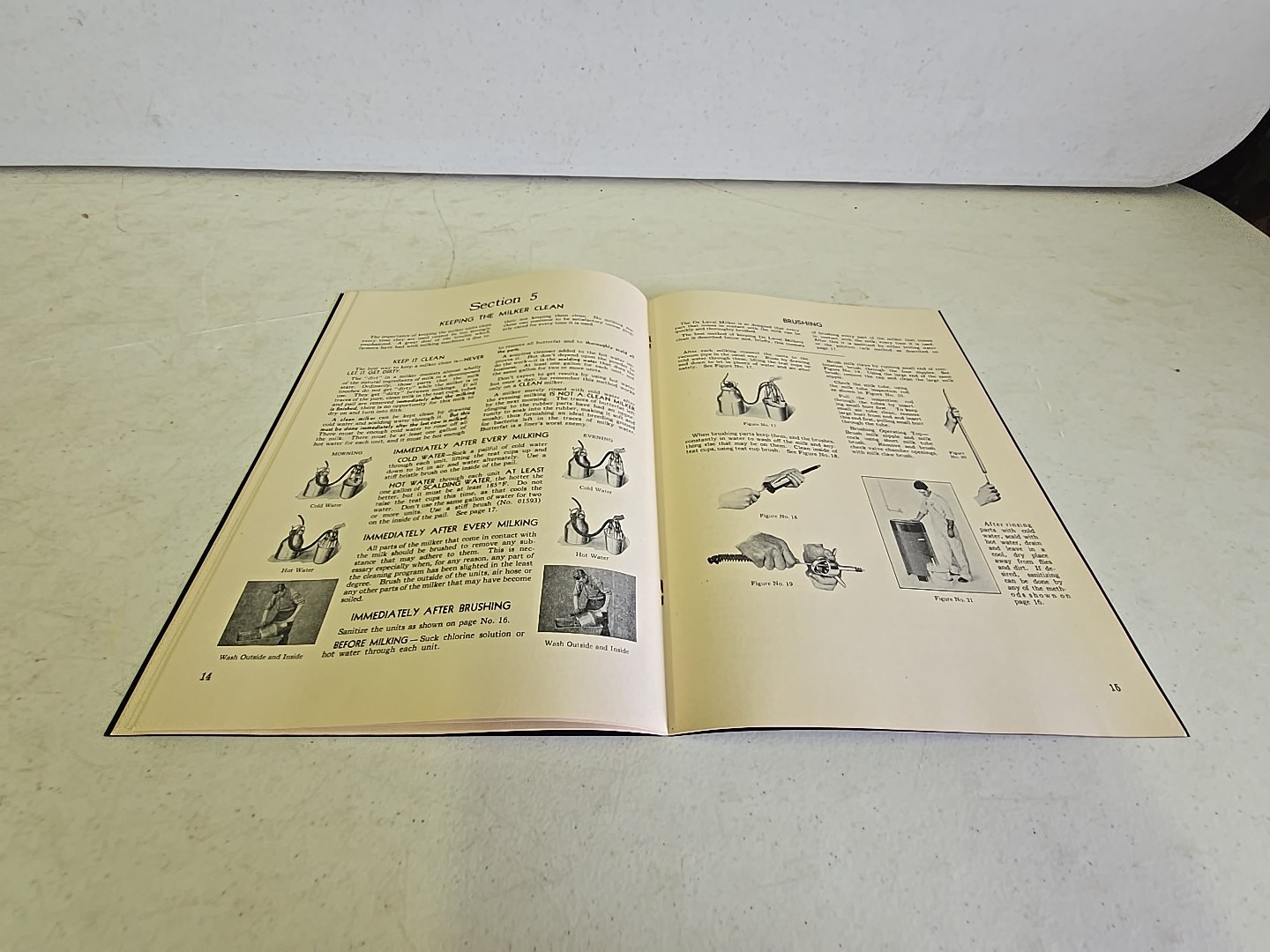 Vintage 1947 De Laval Sterling Milker Advertising Instruction Manual