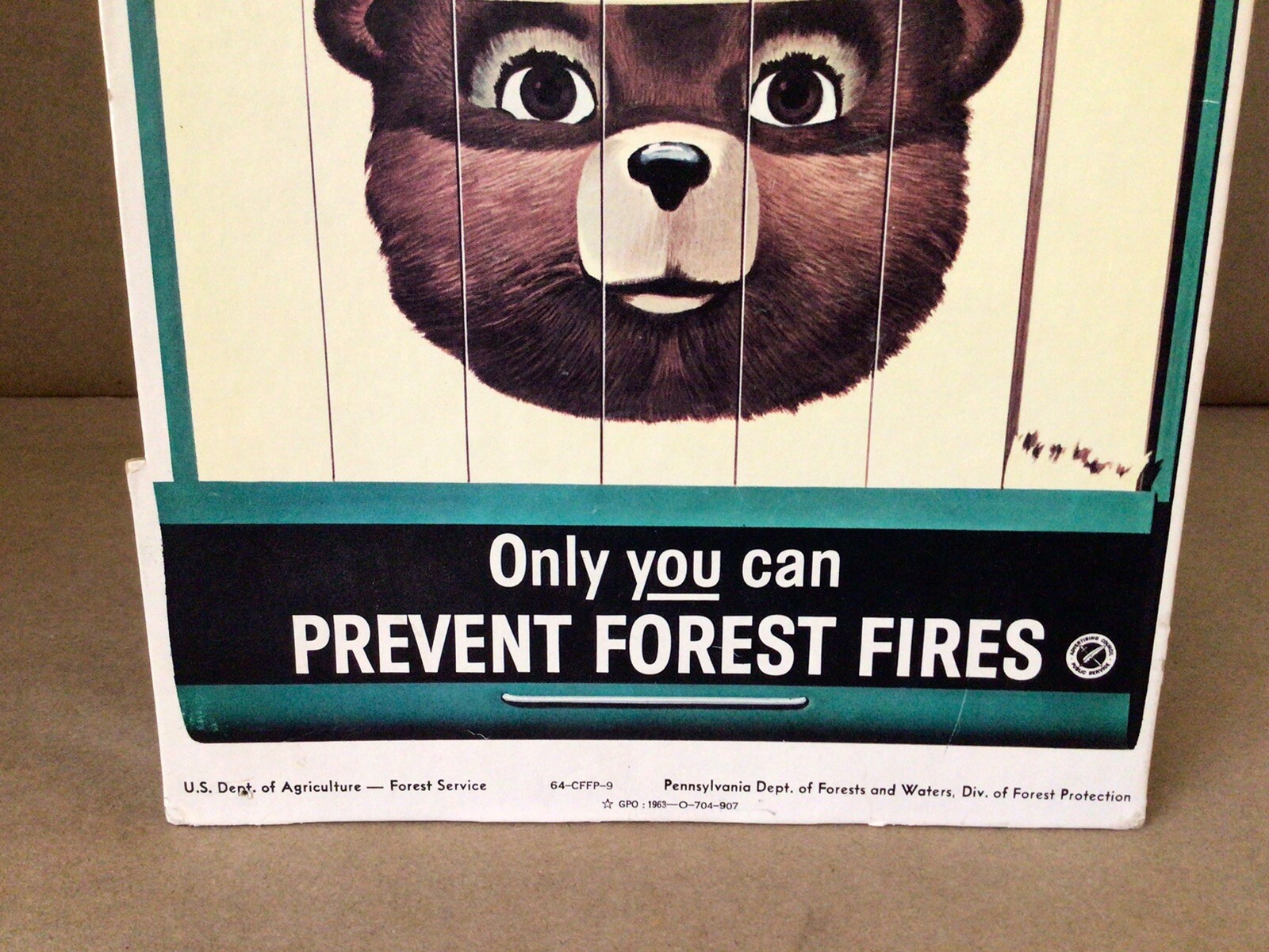 SMOKEY THE BEAR ORIGINAL 1963 MATCHBOOK STAND UP CARDBOARD COUNTER DISPLAY SIGN