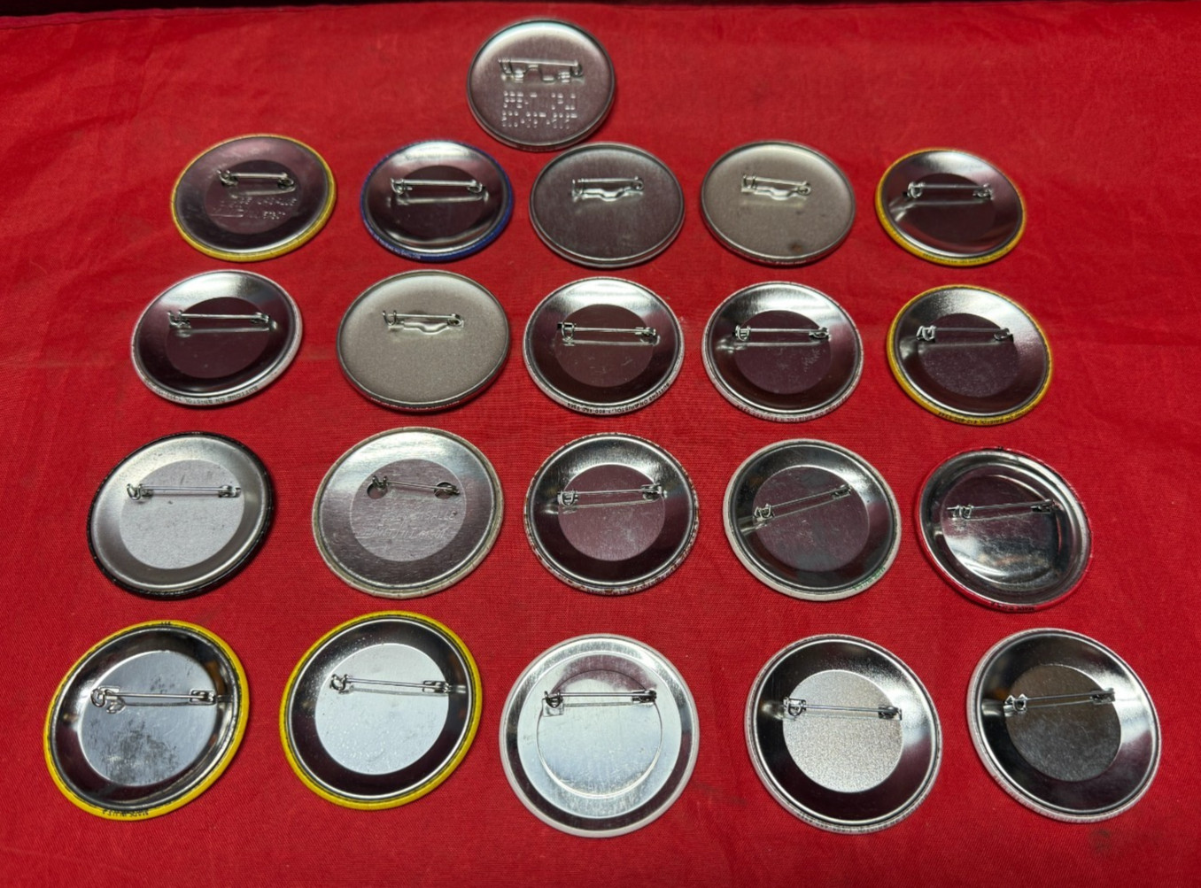 20 Vintage Tobacco Valley Flywheelers Gas, Steam & Machinery Meet Pinback Button