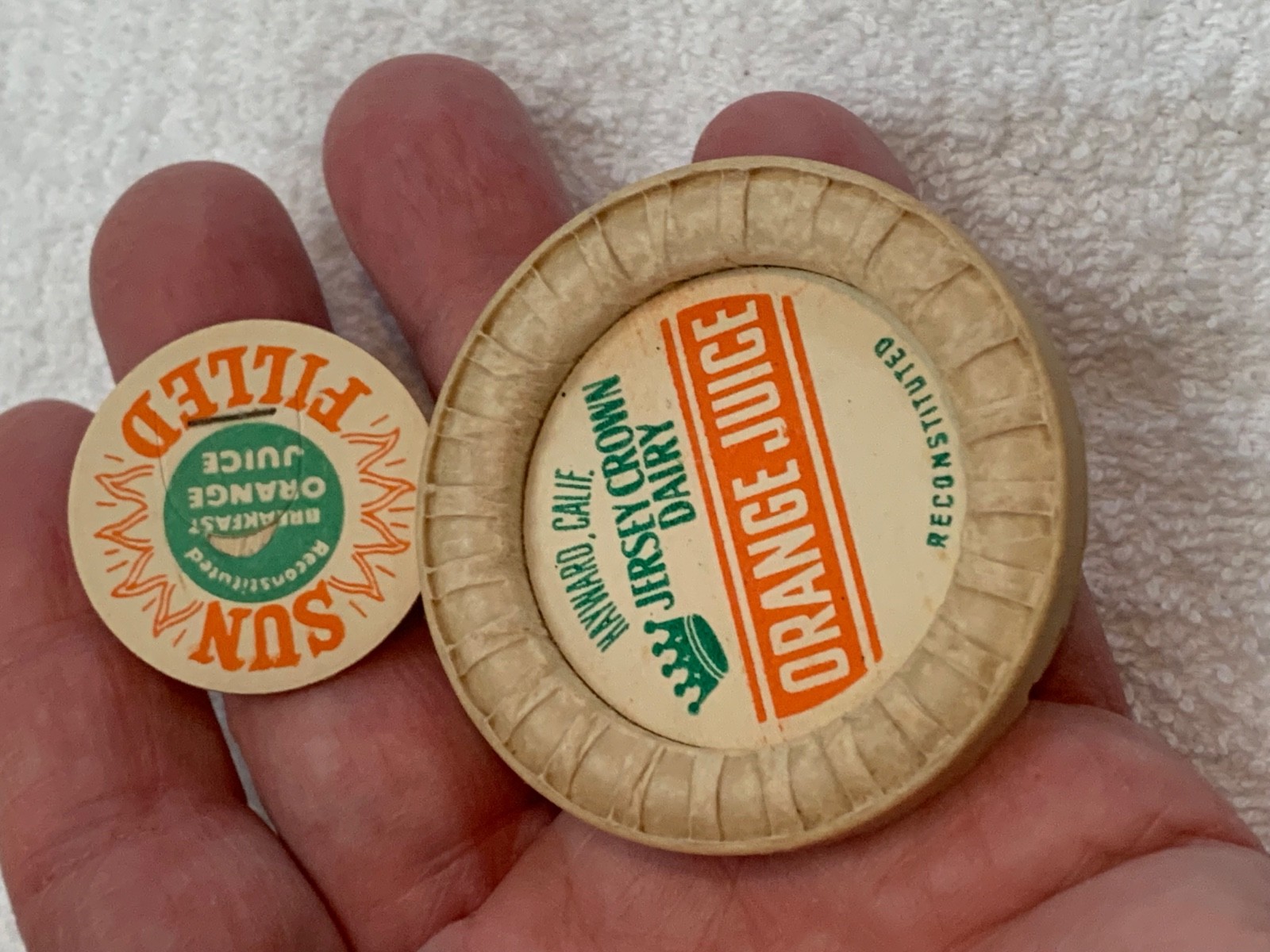 Jersey Crown & Sun Filled Vintage Orange Juice Bottle Cap OJ