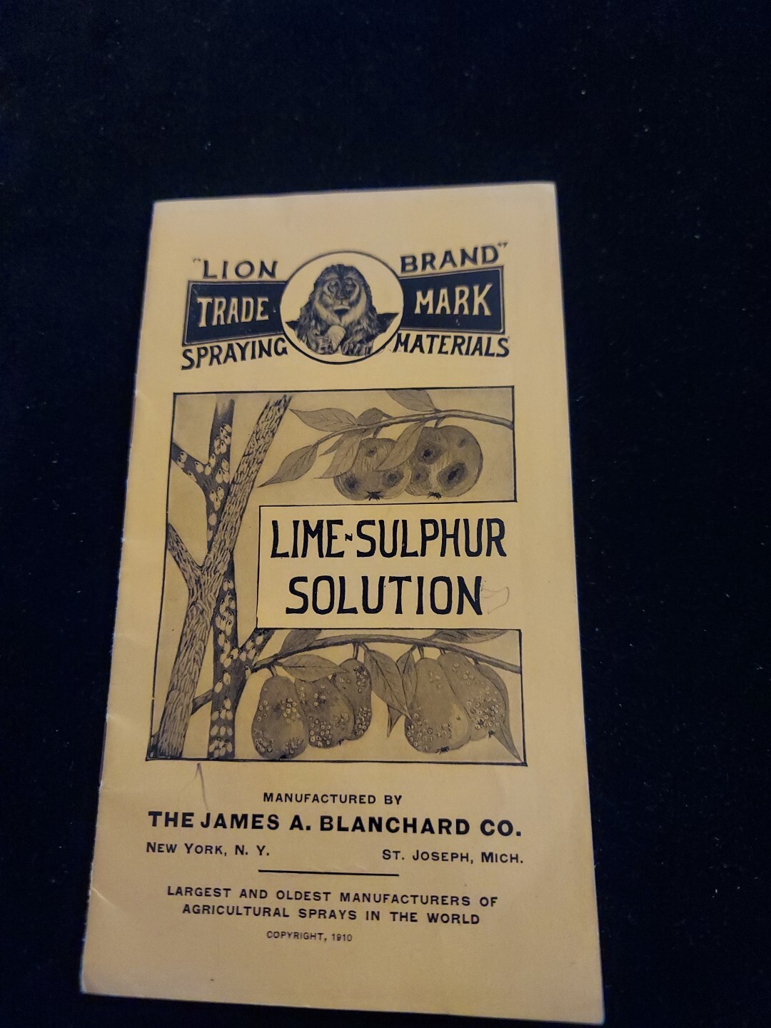 1910 Lion Brand Spraying Materials Pamplet