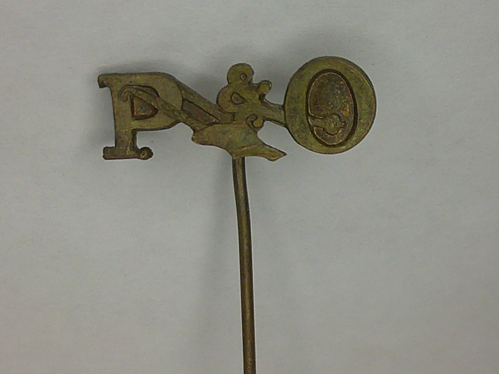 antique P & O Plow co. Canton, Ill. stick pin with depiction of plow on top Z93