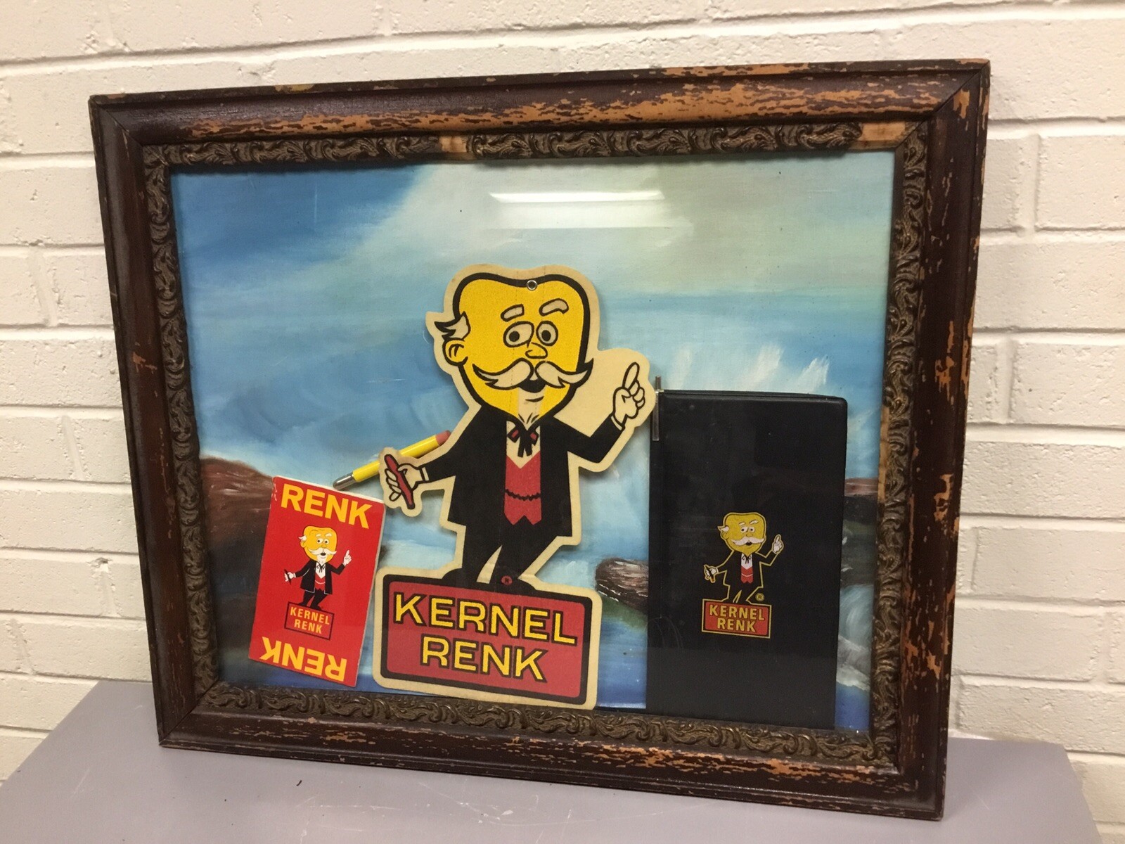 ANTIQUE VTG FRAMED 4 KERNEL RENK ADVERTISING PRODUCTS FELT KERNEL BULLET PENCIL