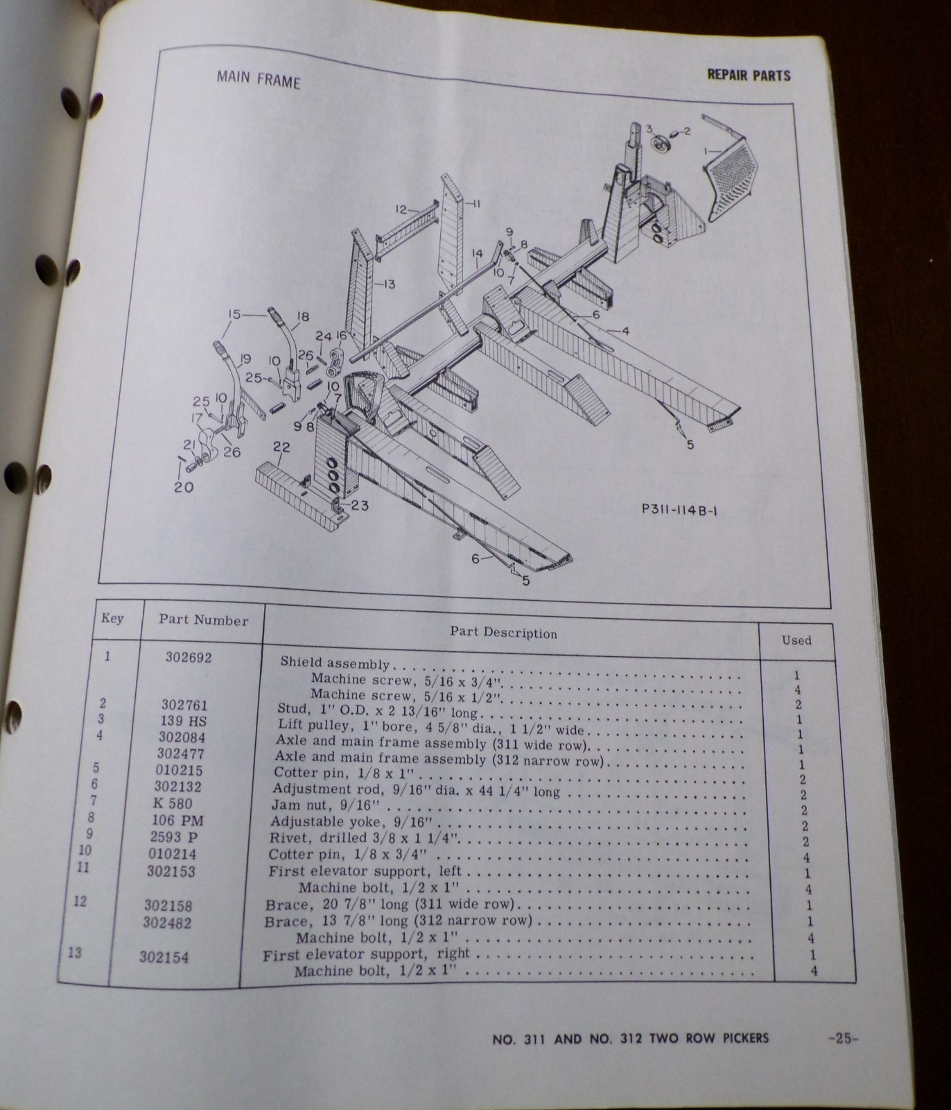 New Idea No 311 & 312 Two-Row Pull-Type Pickers Op&rsquo;s Manual, 313 Husking Unit