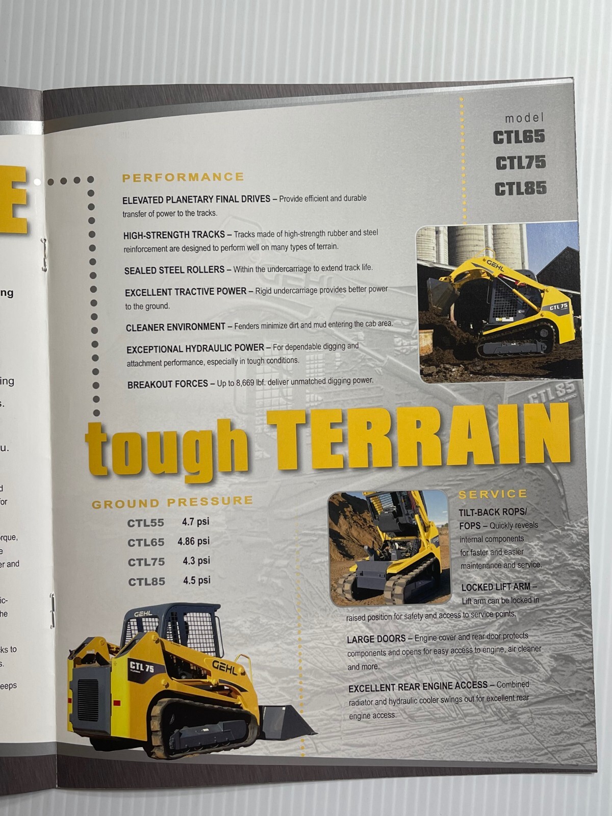 GEHL Full Line Compact Track Loaders Sales Brochure *2009* (Showroom Sales Book)