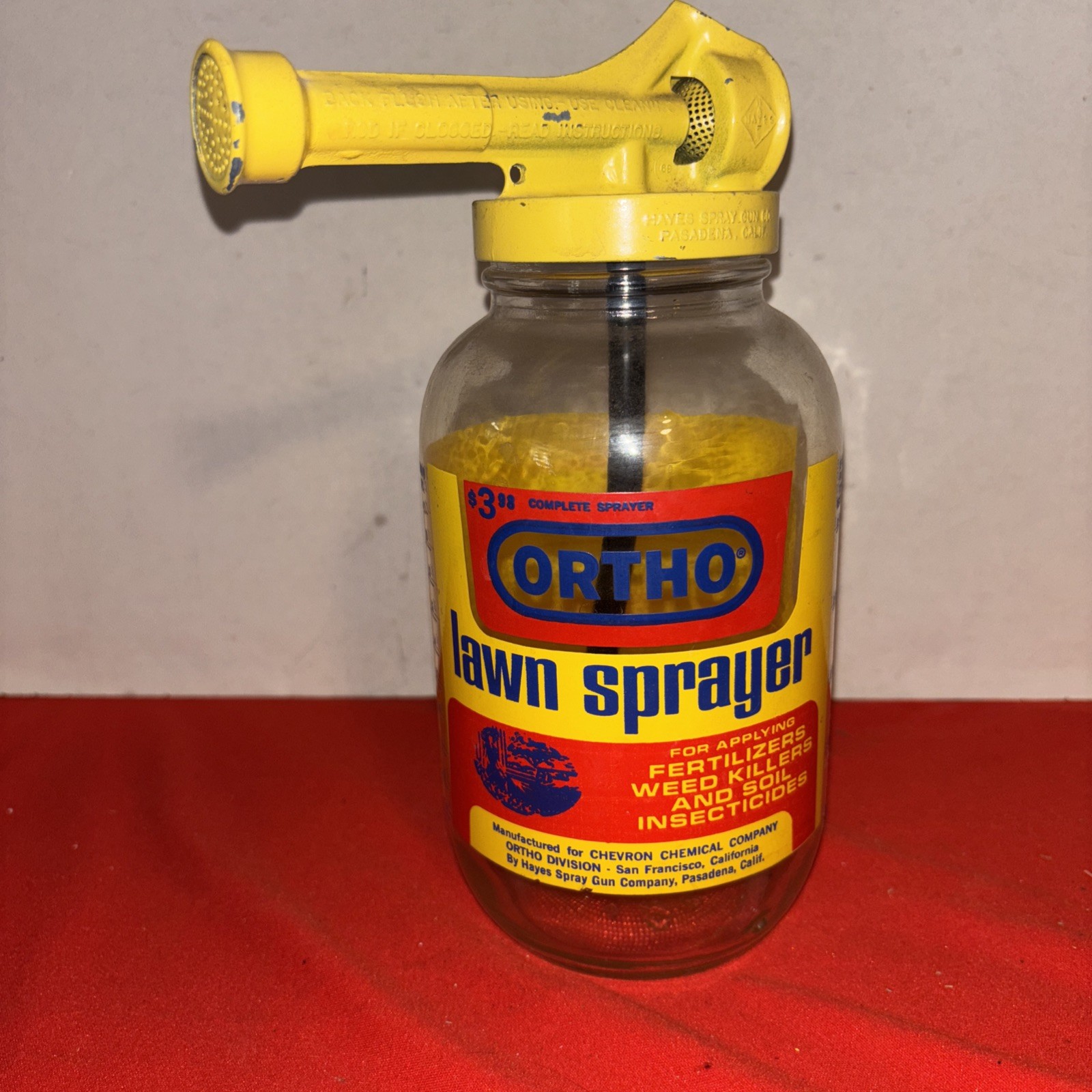 Vintage 1970 Ortho Lawn Sprayer Glass Jar Yellow Metal Lid With Instructions