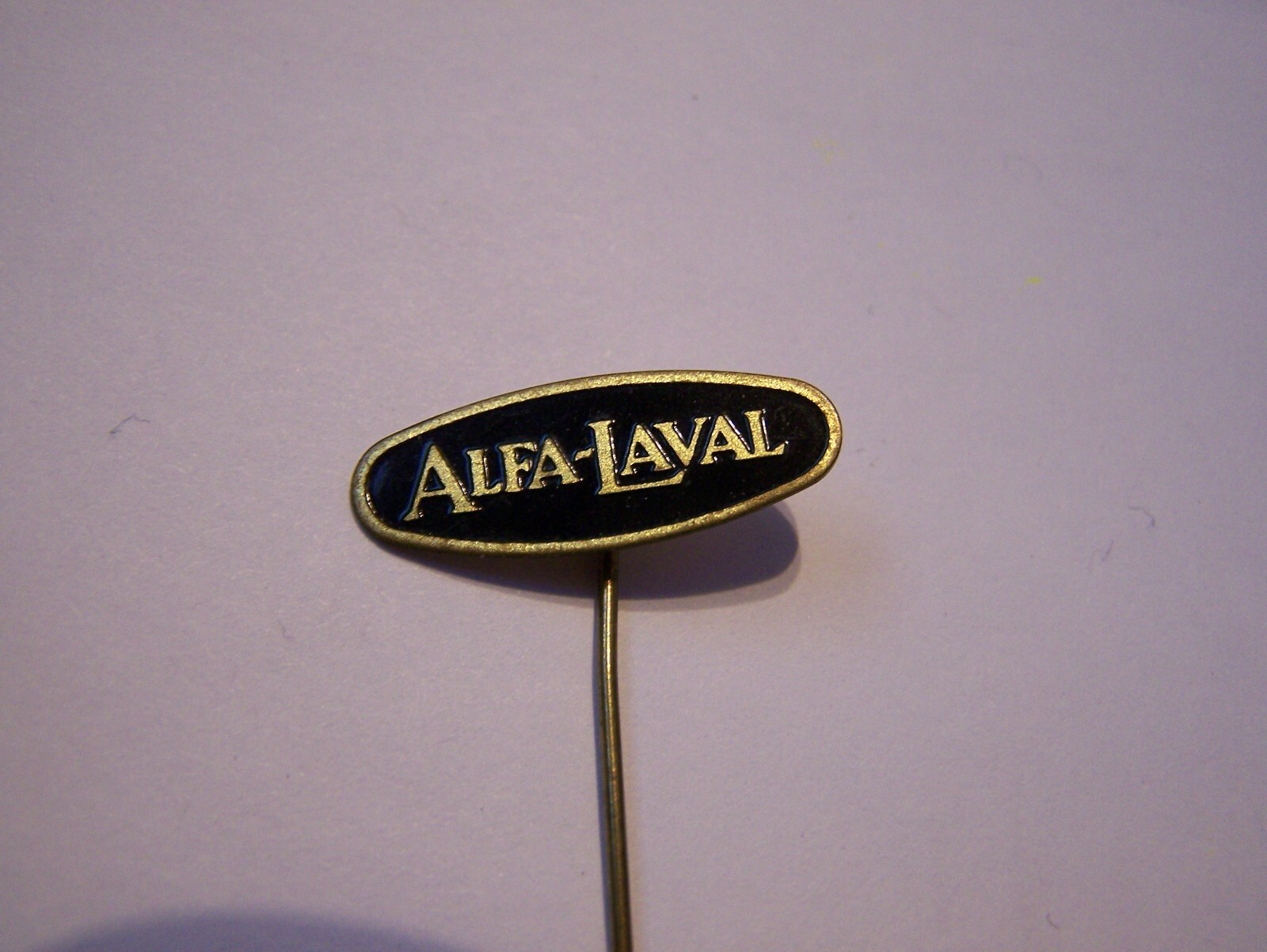 ALFA LAVAL Dairy Equipment Hat Lapel Pin Cream Milk Separator Milker Farm NICE!