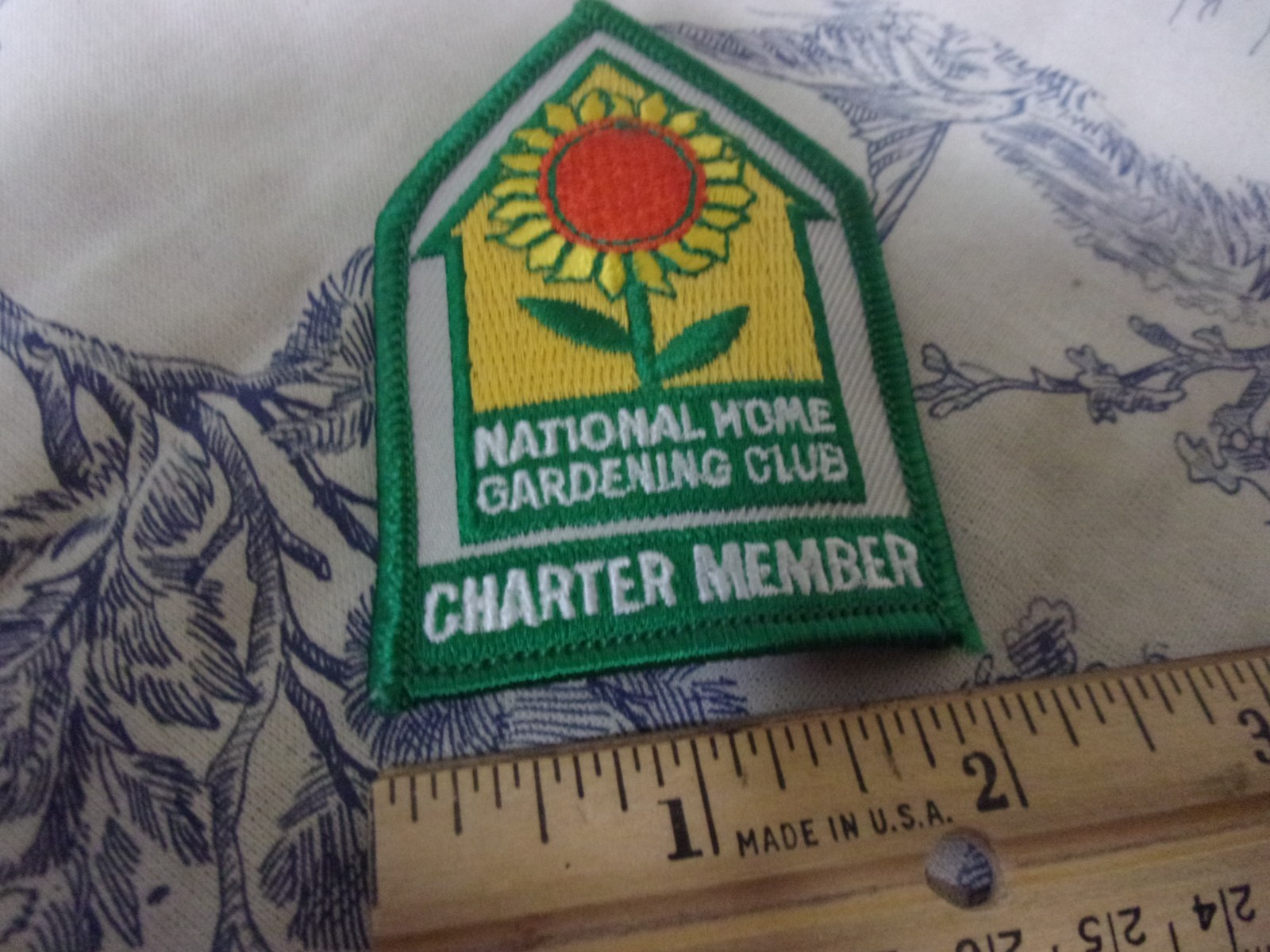 Vtg. « National Home Gardening Club Charter Member » Sew On Patch