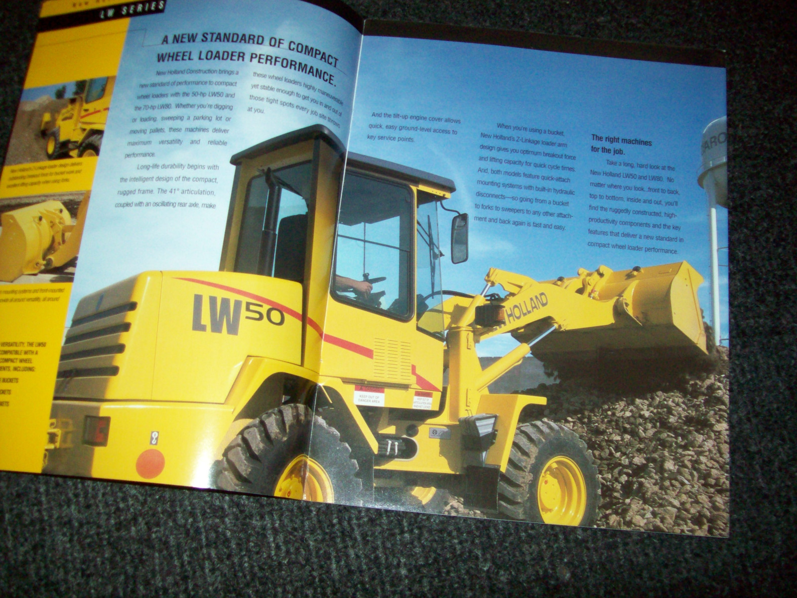 NEW HOLLAND LW50 LW80 WHEEL LOADER BROCHURE AD LITERATURE