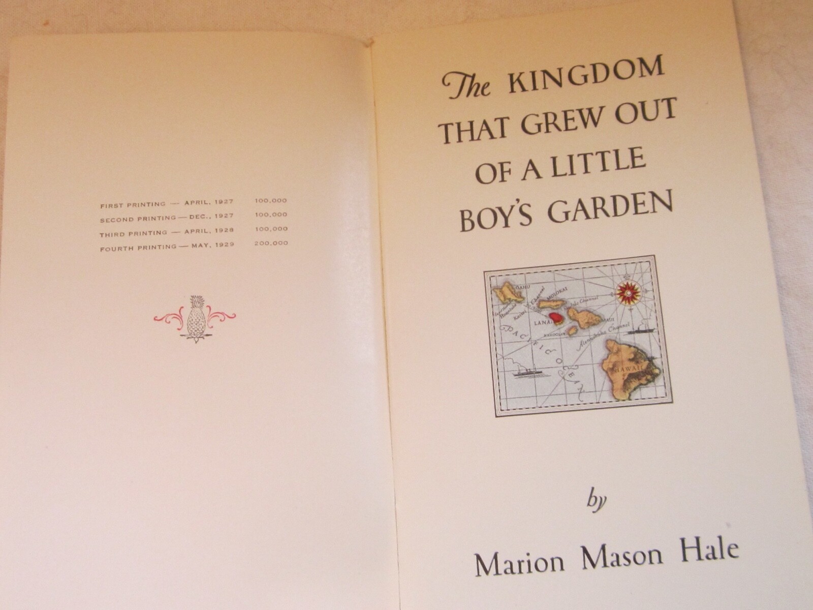 1929 Dole Hawaiian Pineapple Company Pamphlet Book Kingdom Grew from Boys Garden