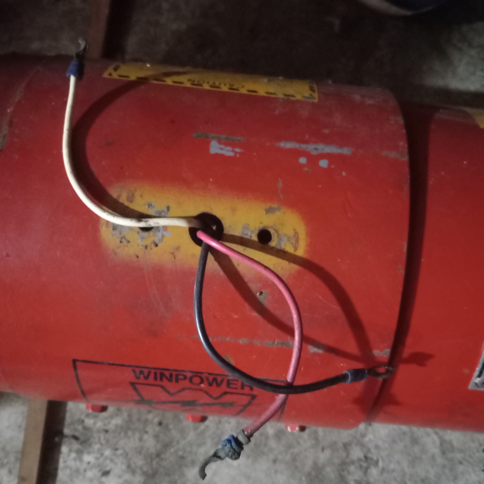 Tractor Generator/WINPOWER Tractor Alternator, Heavy, Great Stored Condition