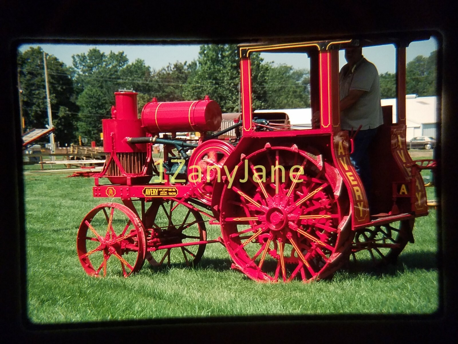 AC2505 35mm Slide of an Allis-Chalmers from MEDIA ARCHIVES AVERY TRACTOR