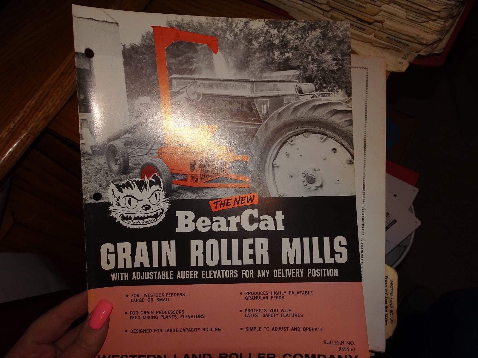 Bearcat Grain Roller Mills 1966 brochure farm vintage