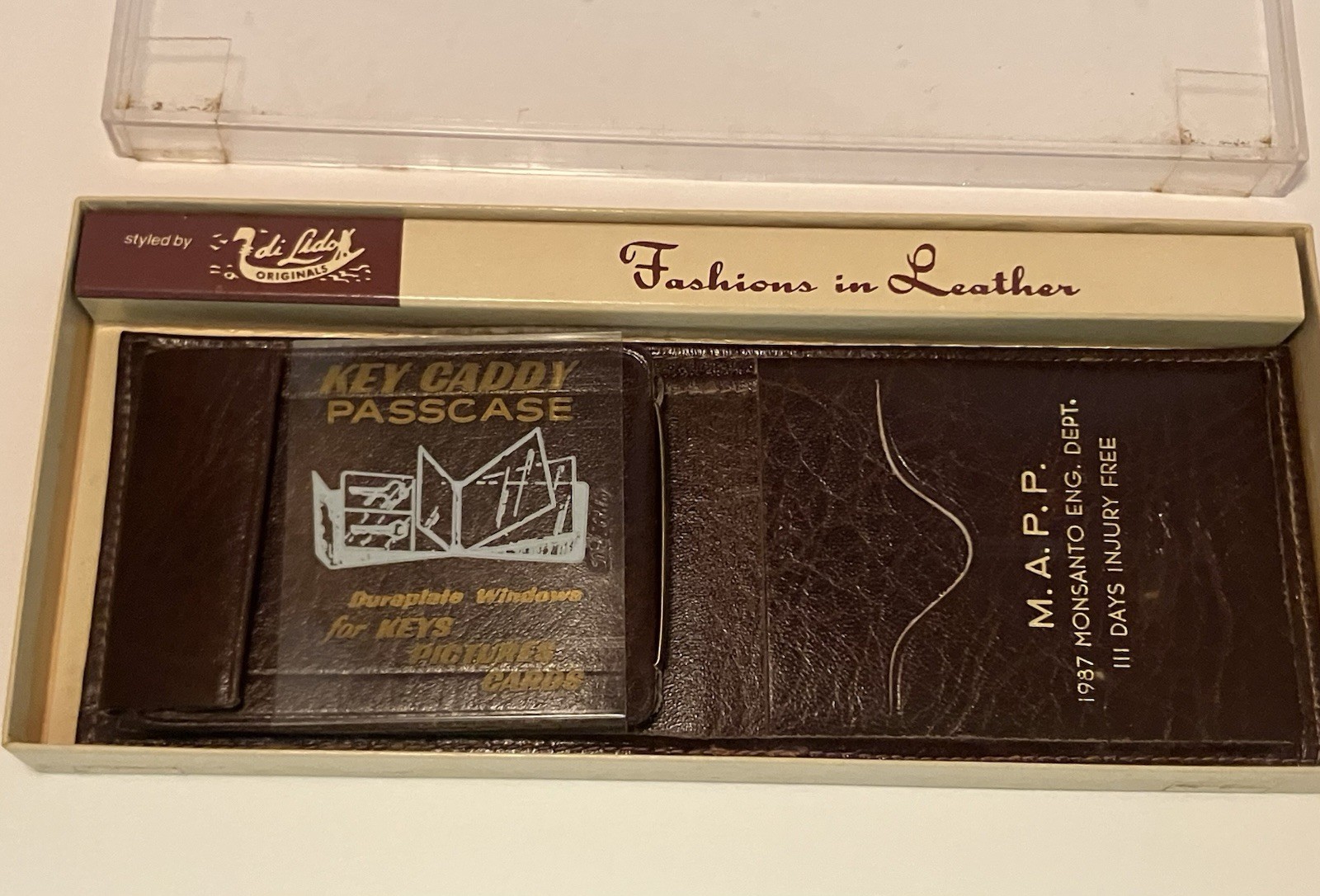 Vtg Water Buffalo Di Lido Monsanto Advertisement Leather Bi-Fold Wallet Brown