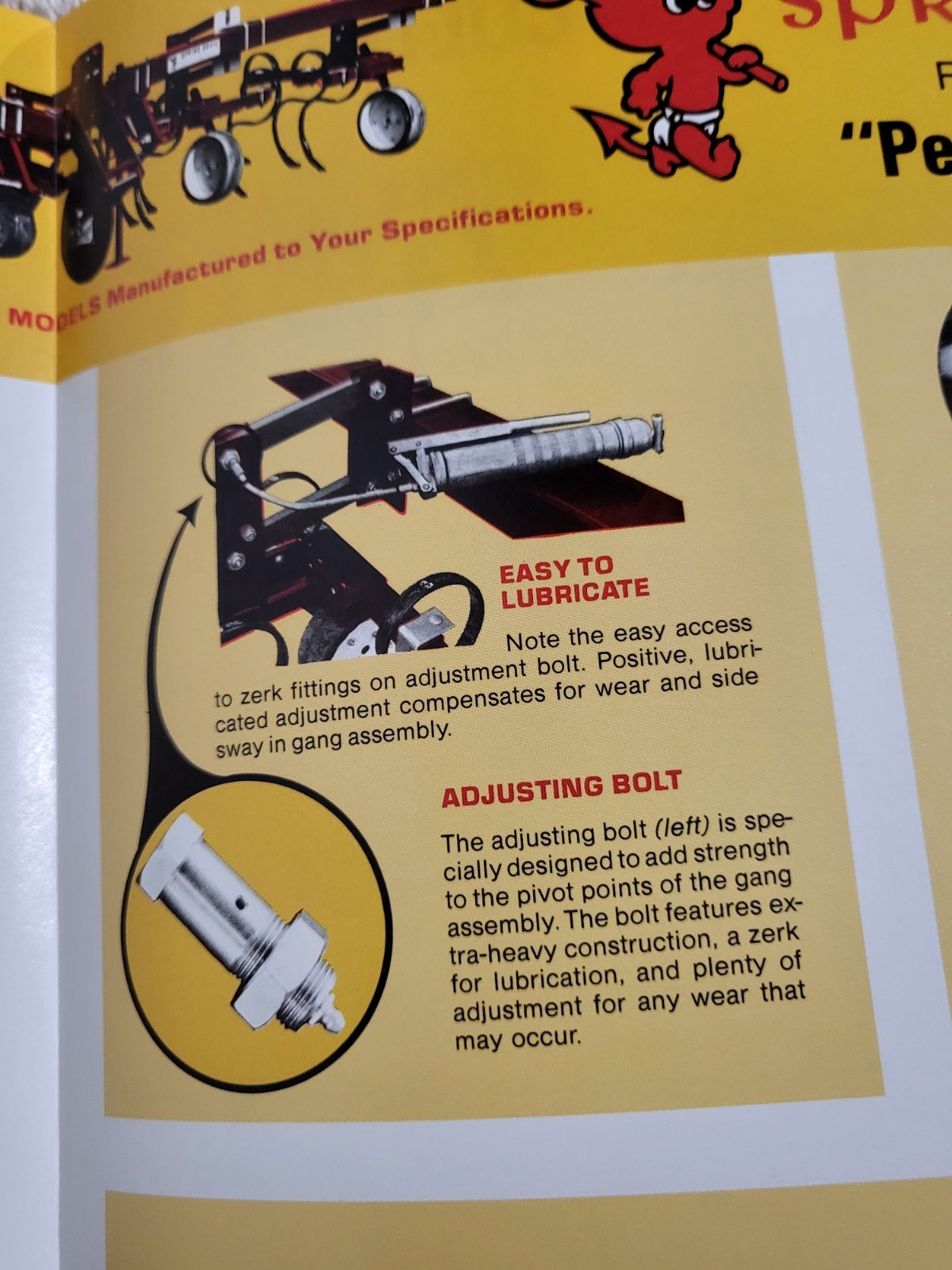 BROCHURE 1970s Spring Devil Spring-Tine Tractor Cultivator Lake View IA. AG Farm