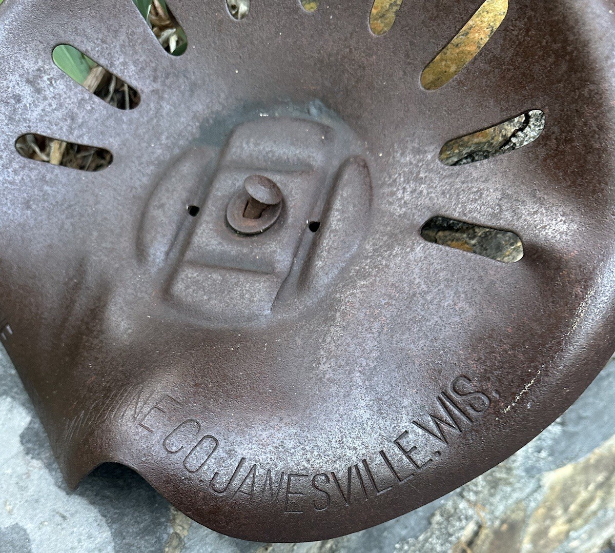ANTIQUE JANESVILLE MACHINE CO WISCONSIN PRESSED STEEL TRACTOR SEAT