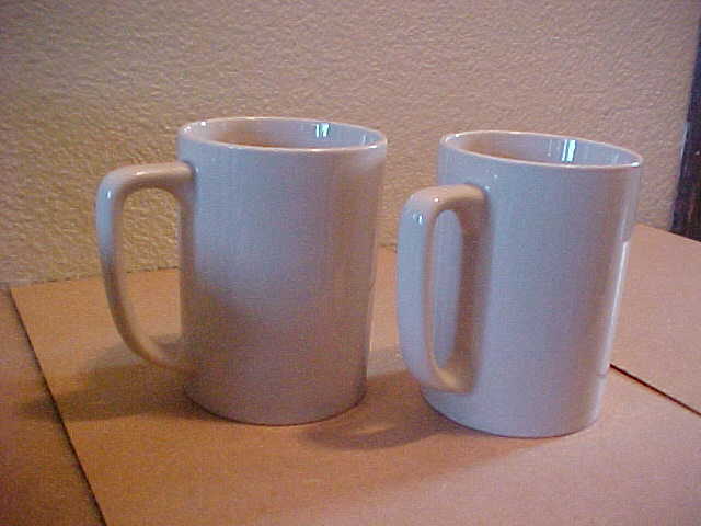 Set of 2 Velsicol Carbyne Herbicide Deck Flying Service Hillsboro ND Coffee Cups