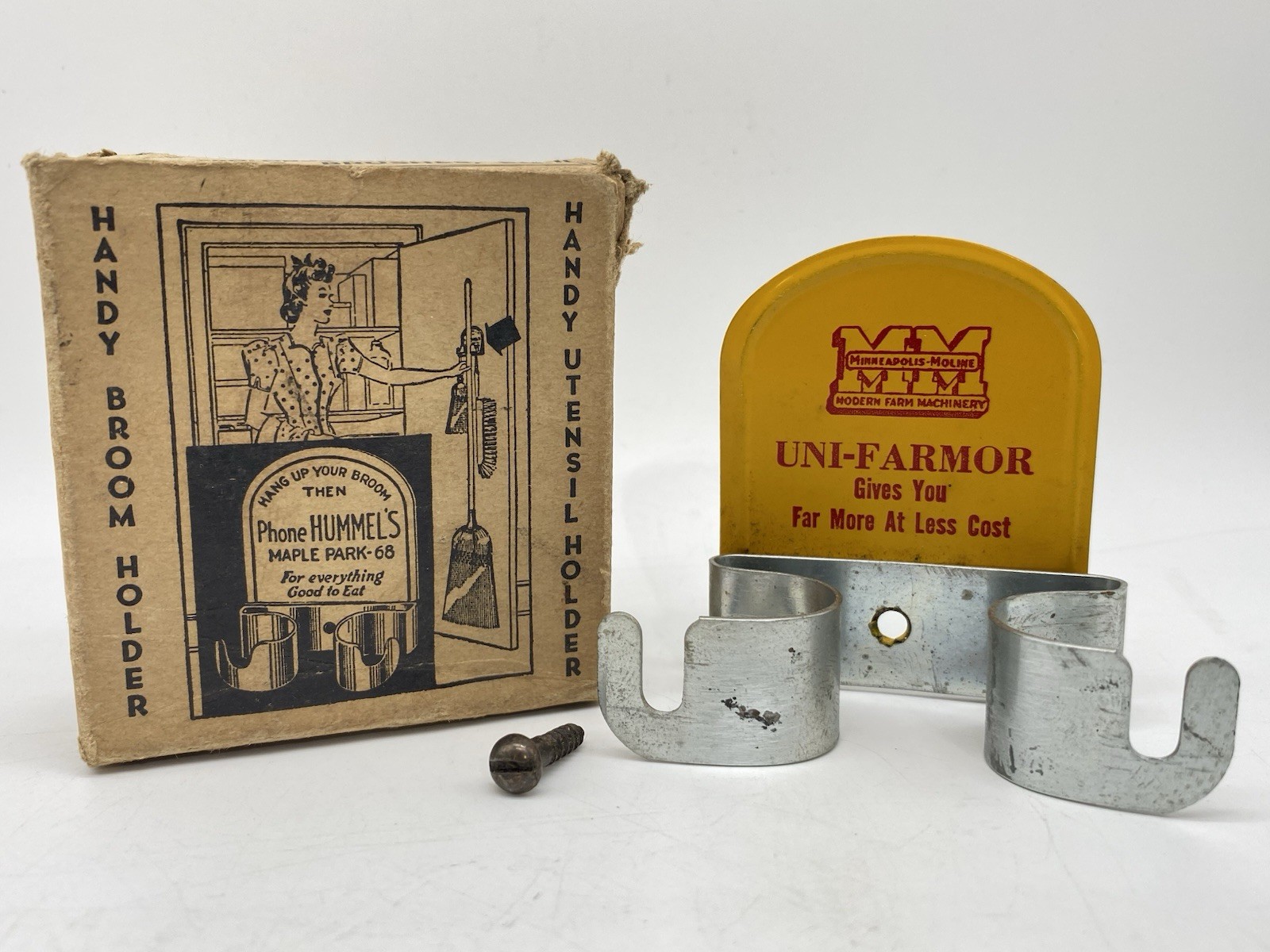 VTH Handy Broom & Utensil Holder w Original Box Minneapolis Moline Tractor
