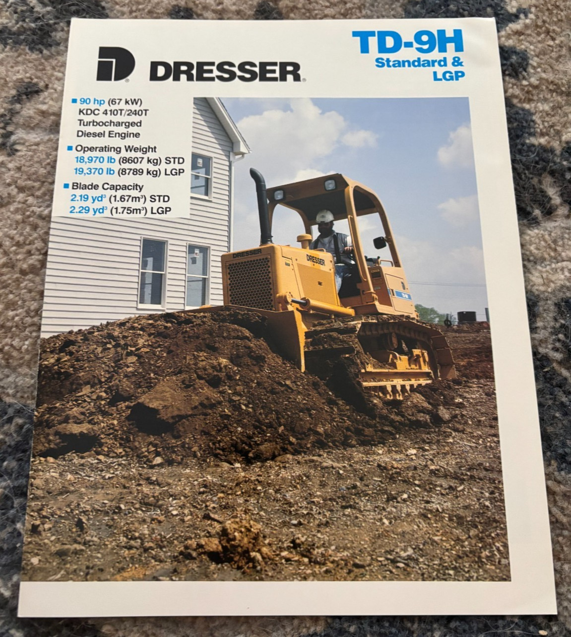 Dresser TD-9H Standard & LGP Crawler Tractor Dozer Brochure FCCA25