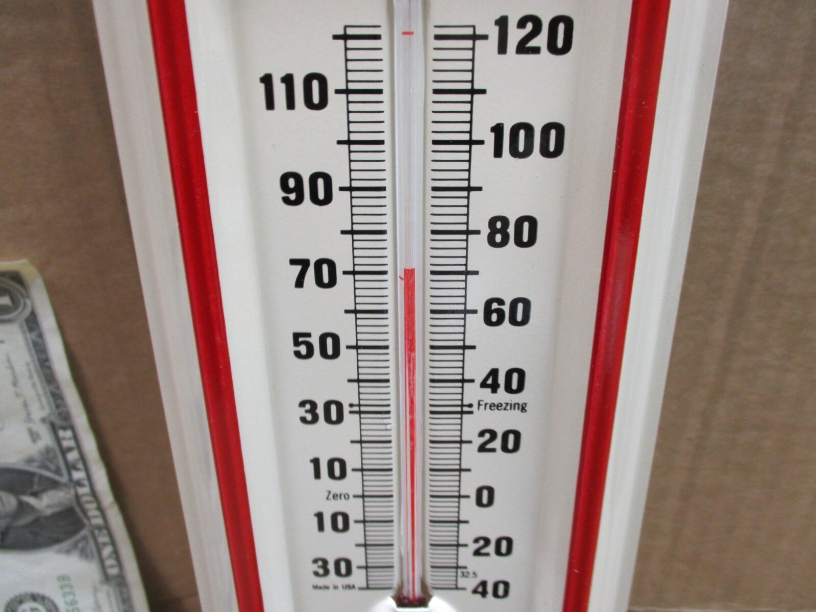 MASSEY-HARRIS – Model 44 – Pictures OLD TRACTOR -Thermometer SIGN – Made In USA