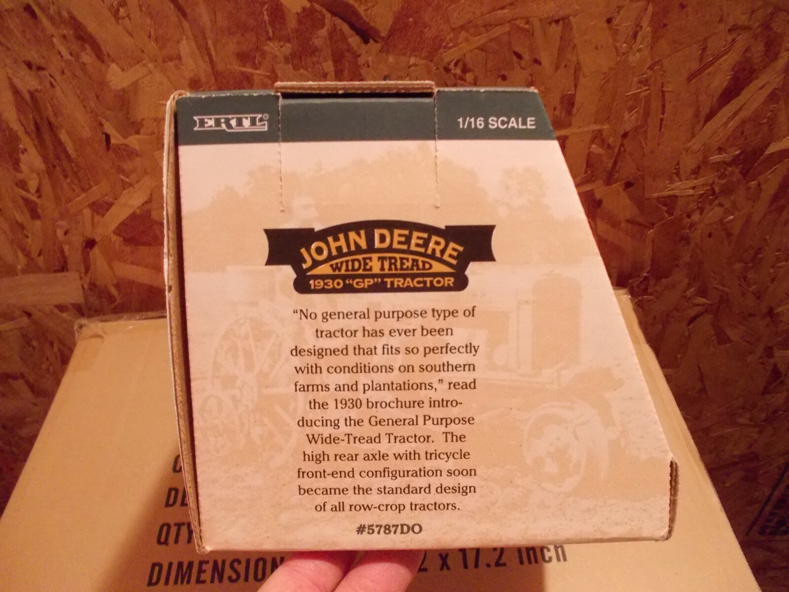 John Deere GP Wide Tread tractor 1/16 scale Ertl Co. 1995 NIB NW in box 5787DO