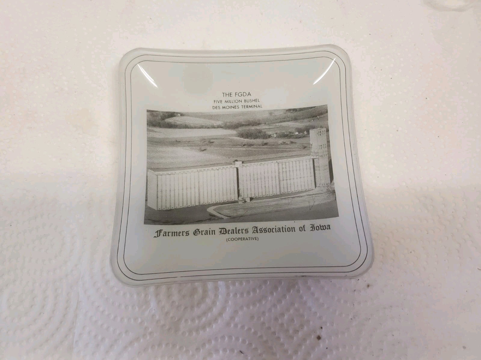 Glass Dish Farmers Grain Dealers Association Of Iowa Des Moines Terminal