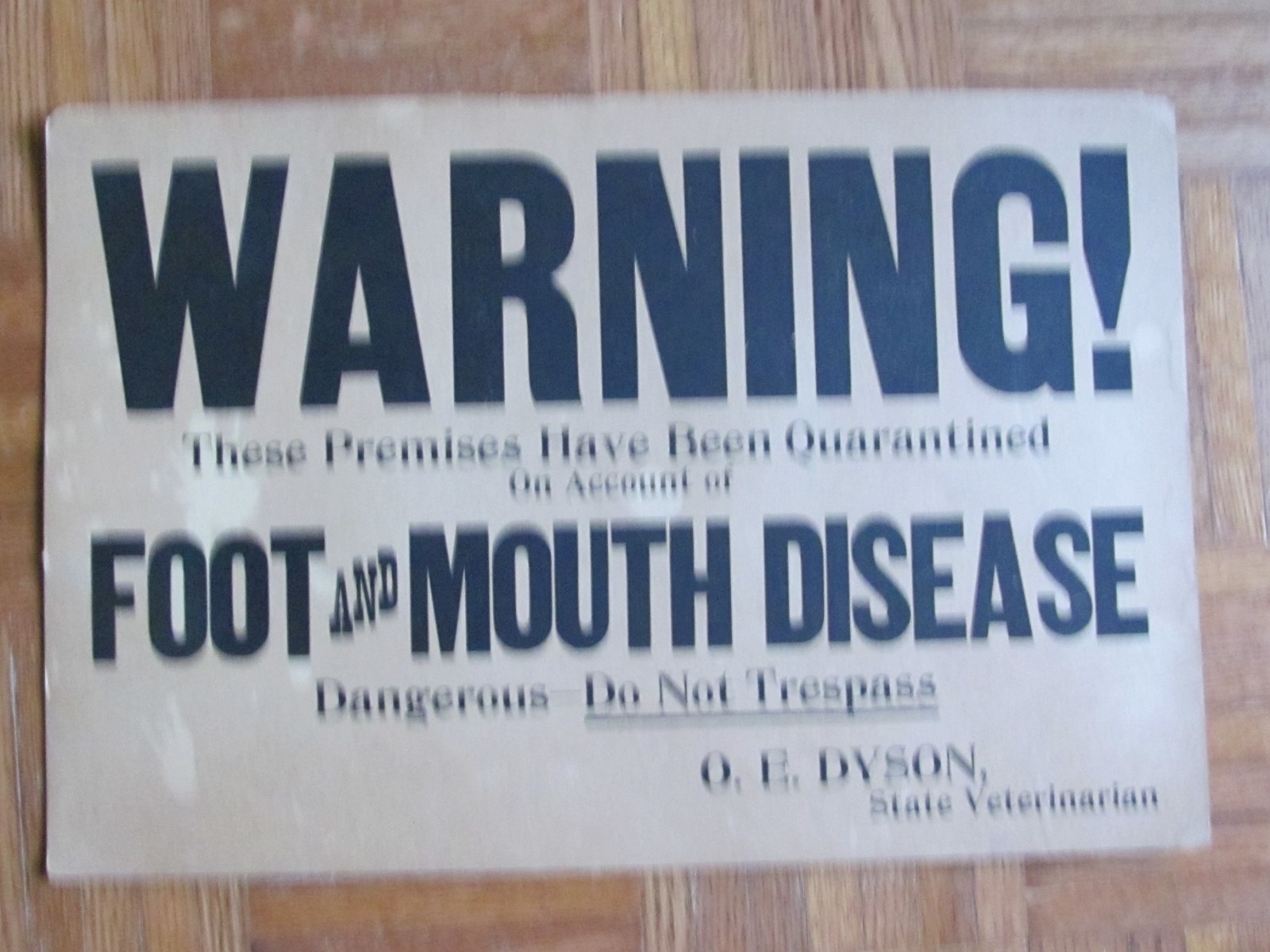 1910&rsquo;S FARM HISTORY CARDBOARD SIGN DR O DYSON STATE VETERINARIAN NO SHIPPING