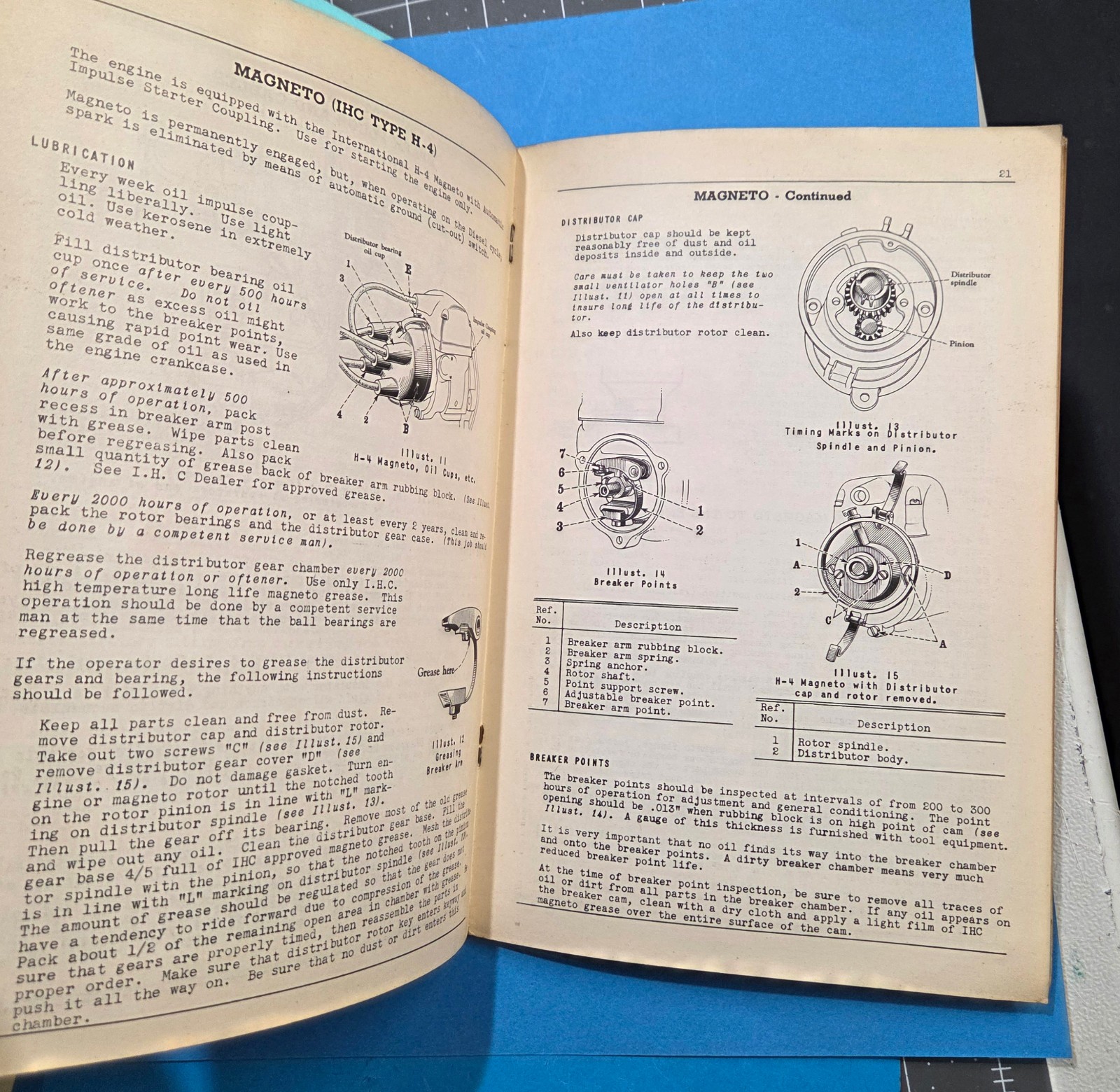 Vintage McCormick Deering WD 9 Tractor Manual 1941 WWII Tires