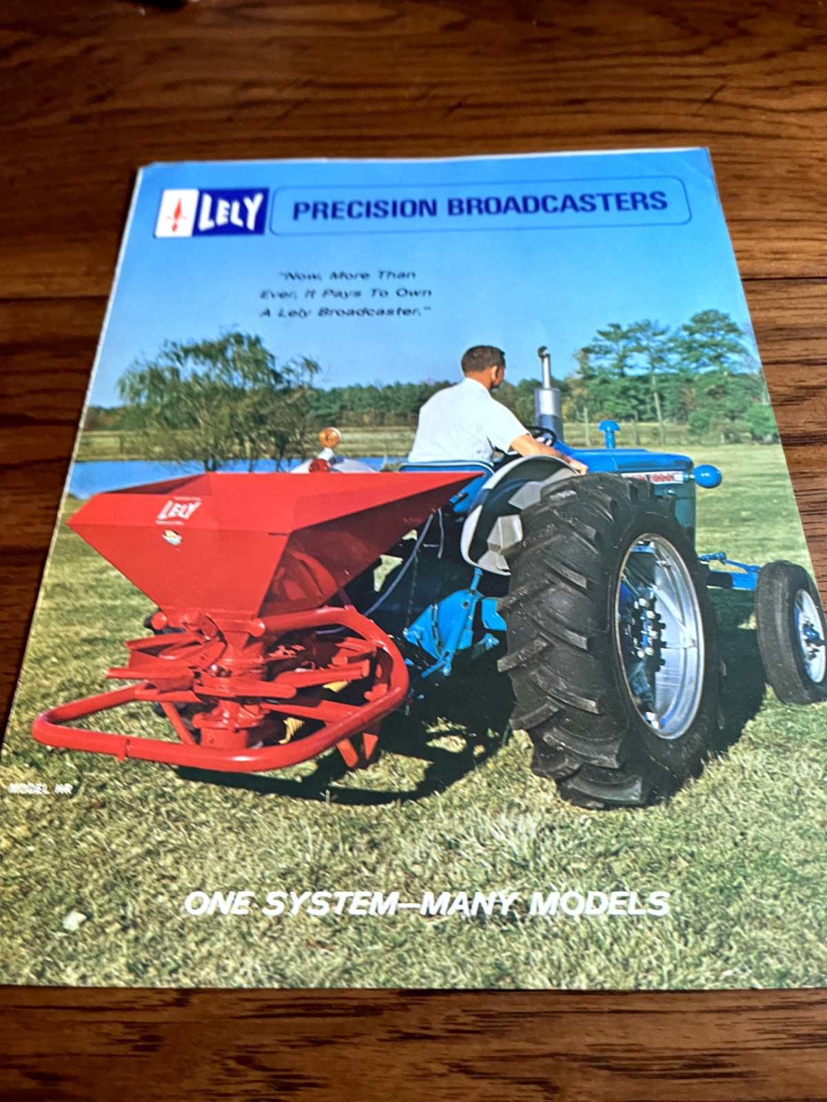 Lely Precision Broadcaster Spreaders Brochure BAOH