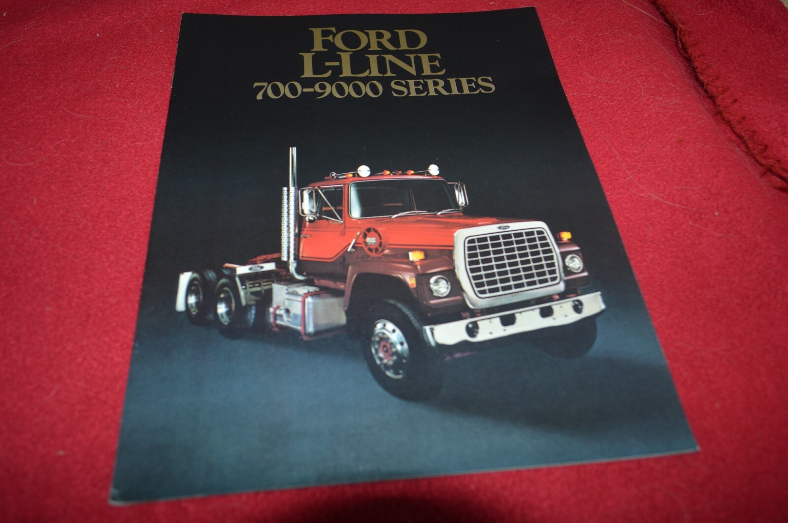 Ford 700-9000 Series Truck For 1984 Dealer&rsquo;s Brochure GDSD8