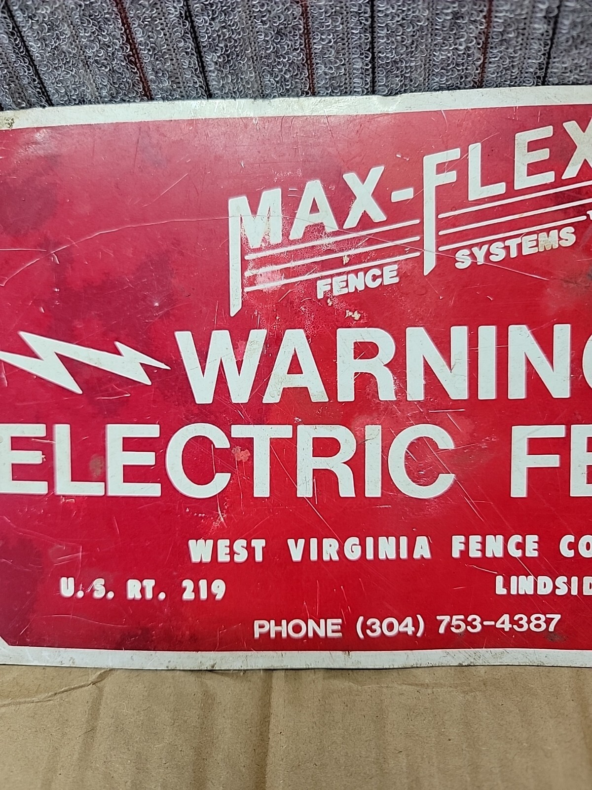 WARNING ELECTRIC FENCE / MAX-FLEX FENCE Sign / Lightning Bolts / vv42310