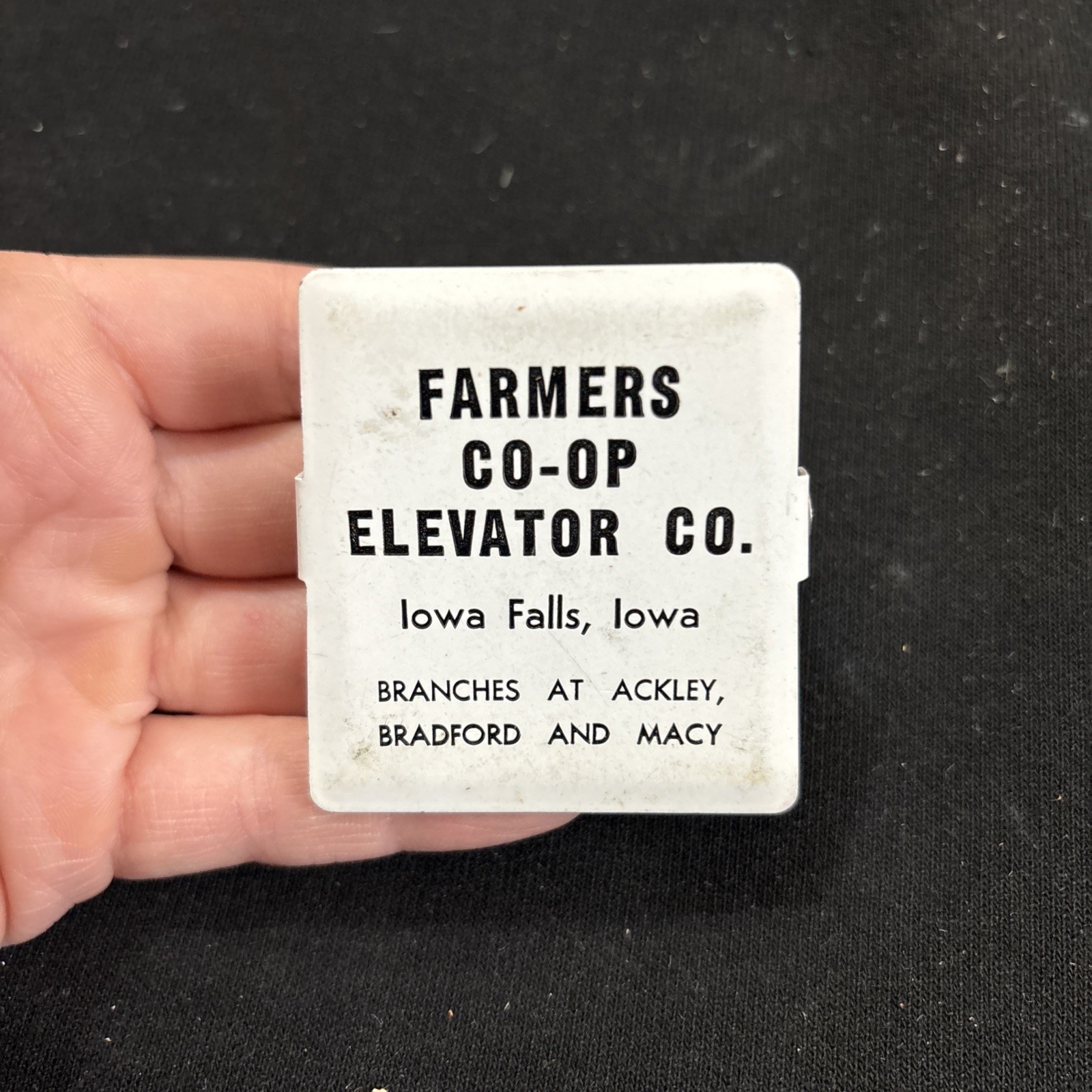 Vintage Farmers Co-Op Elevator Iowa Falls Iowa Metal Clip Chips