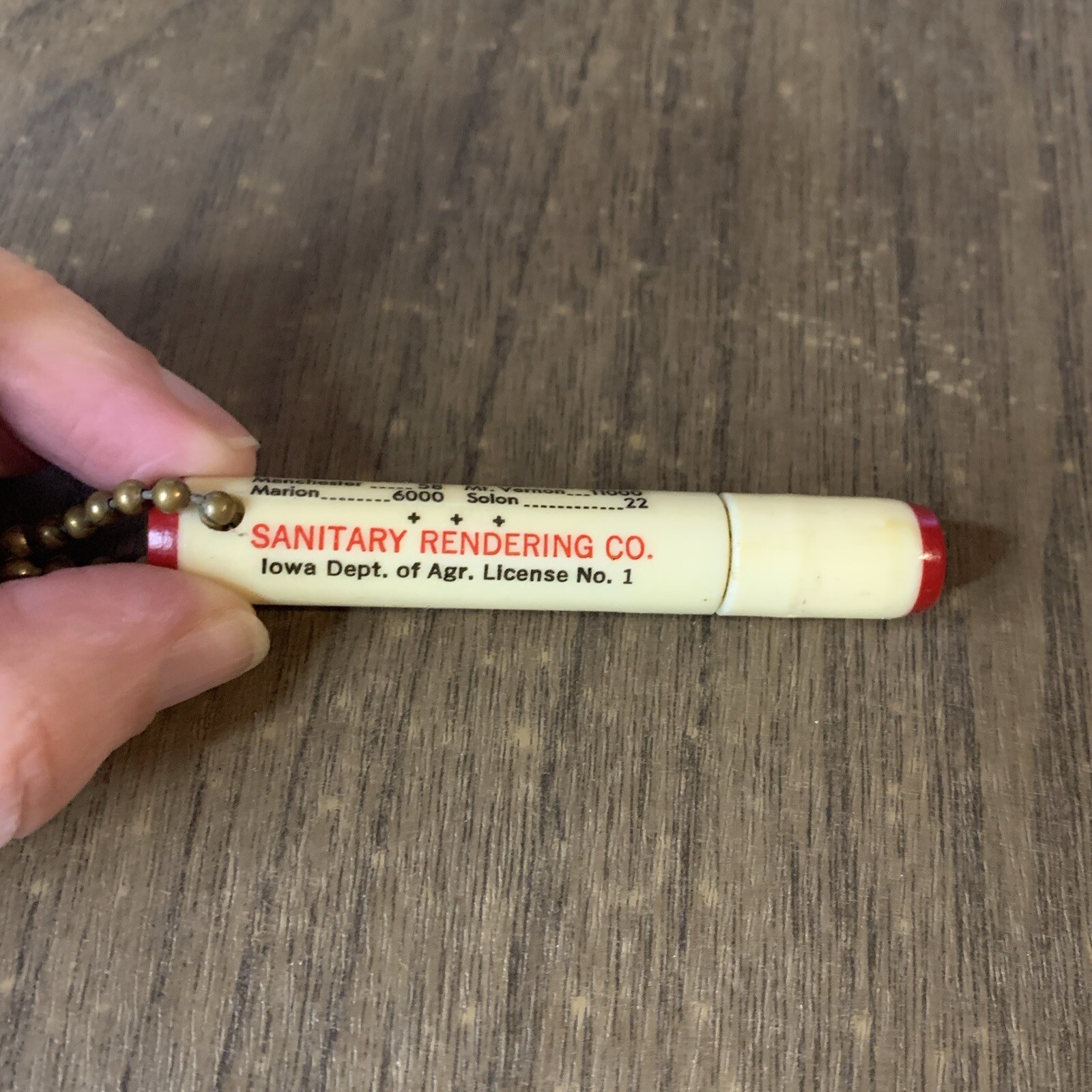 Vtg Sanitary Rendering Co. – Iowa Dept Of Ag – Keychain Toothpick Holder