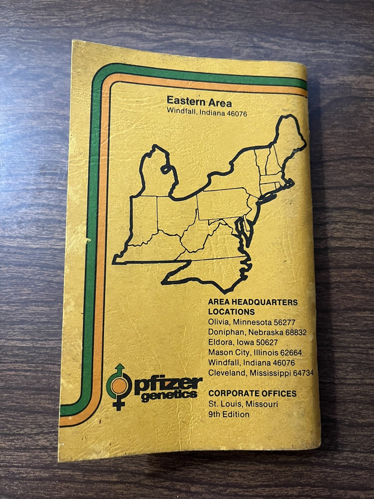 1978 Pfizer Genetics Eastern Area Gold Book Seed Guide ~ Note Book Pocket Ledger