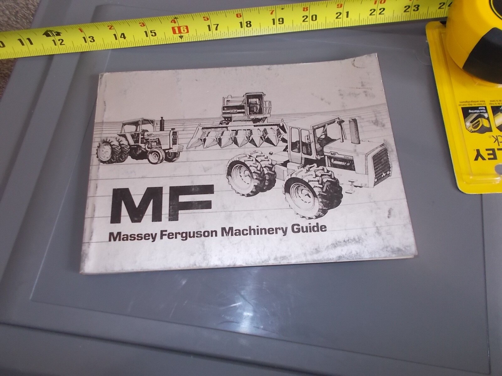 1979 ? MASSEY-FERGUSON FARM MACHINERY GUIDE 194 PAGES TRACTOR IMPLEMENTS